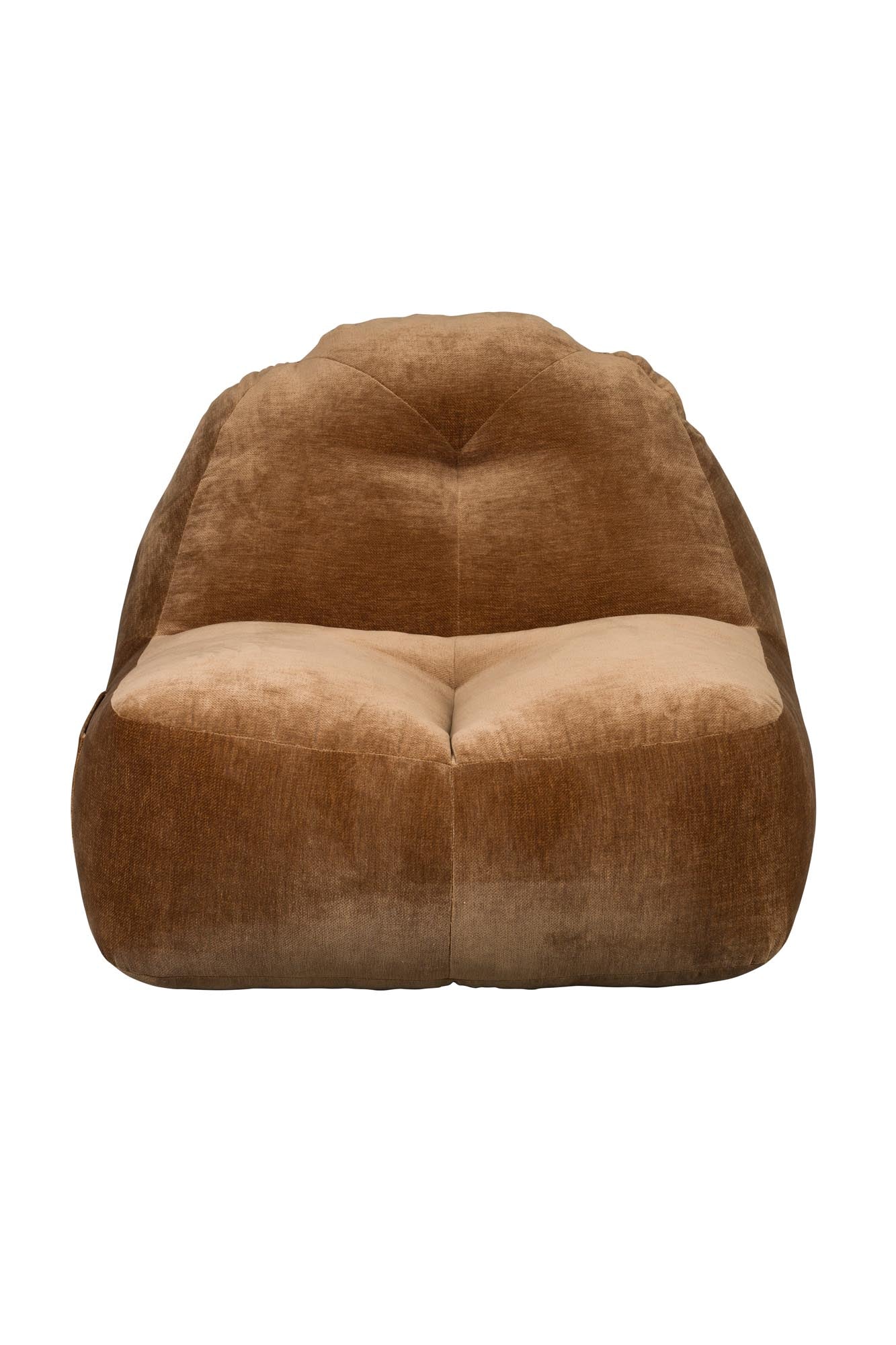 Der Loungesessel Tombag von Dutchbone vereint zeitgemäßen Stil mit Komfort und ist ideal für elegante Wohnbereiche.
