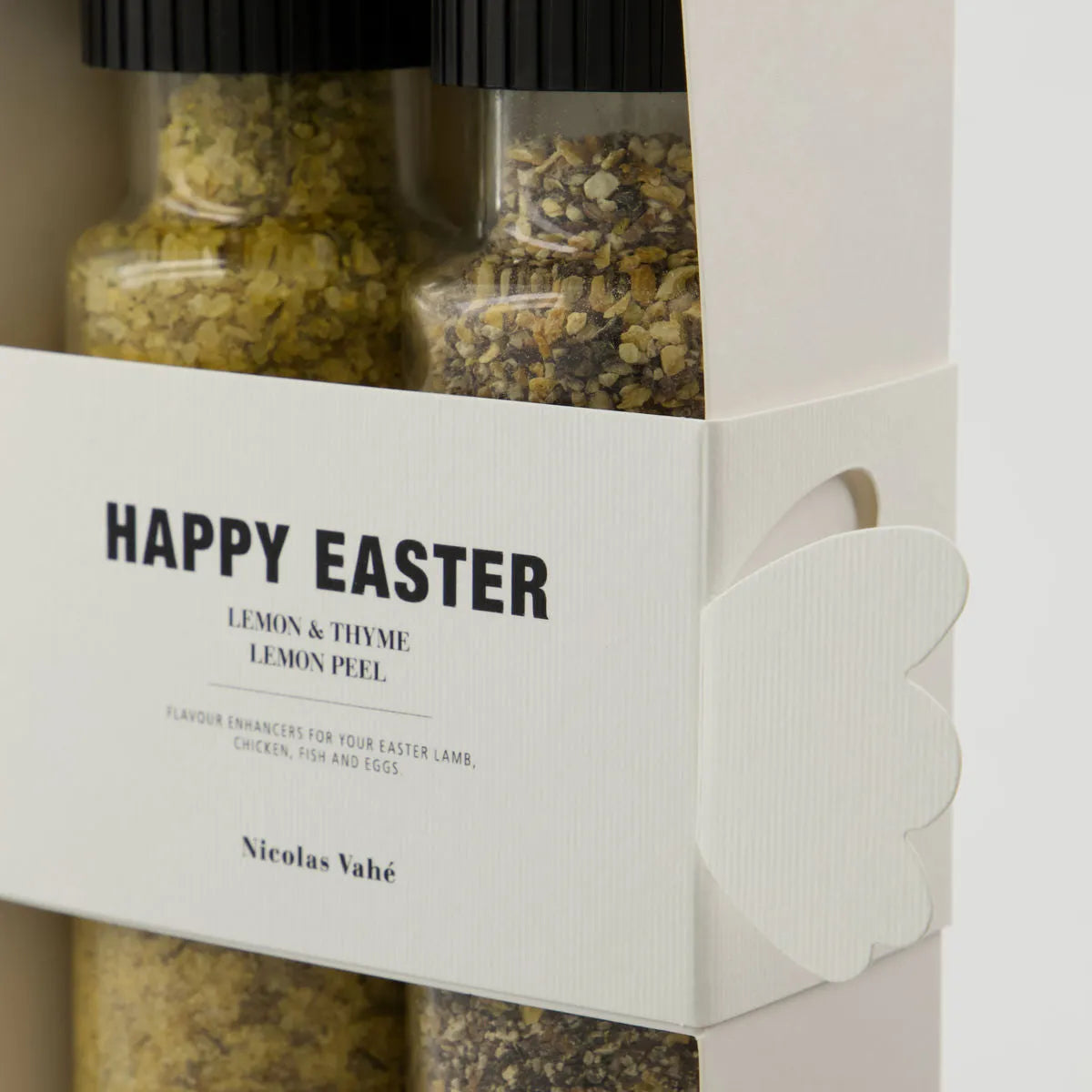 Geschenkbox, Nicolas Vahé Happy Easter - Lemon & thyme & Pfeffer mit Lemon in  präsentiert im Onlineshop von KAQTU Design AG. Lebensmittel ist von Nicolas Vahé