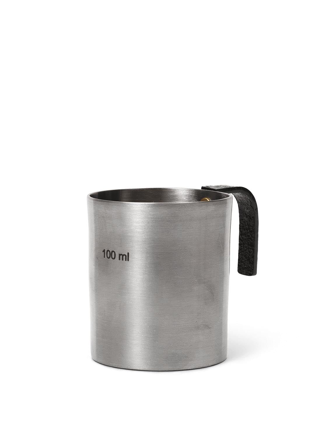 Obra Measuring Cup  in  Stainless Steel präsentiert im Onlineshop von KAQTU Design AG. Küchenhelfer ist von Ferm Living