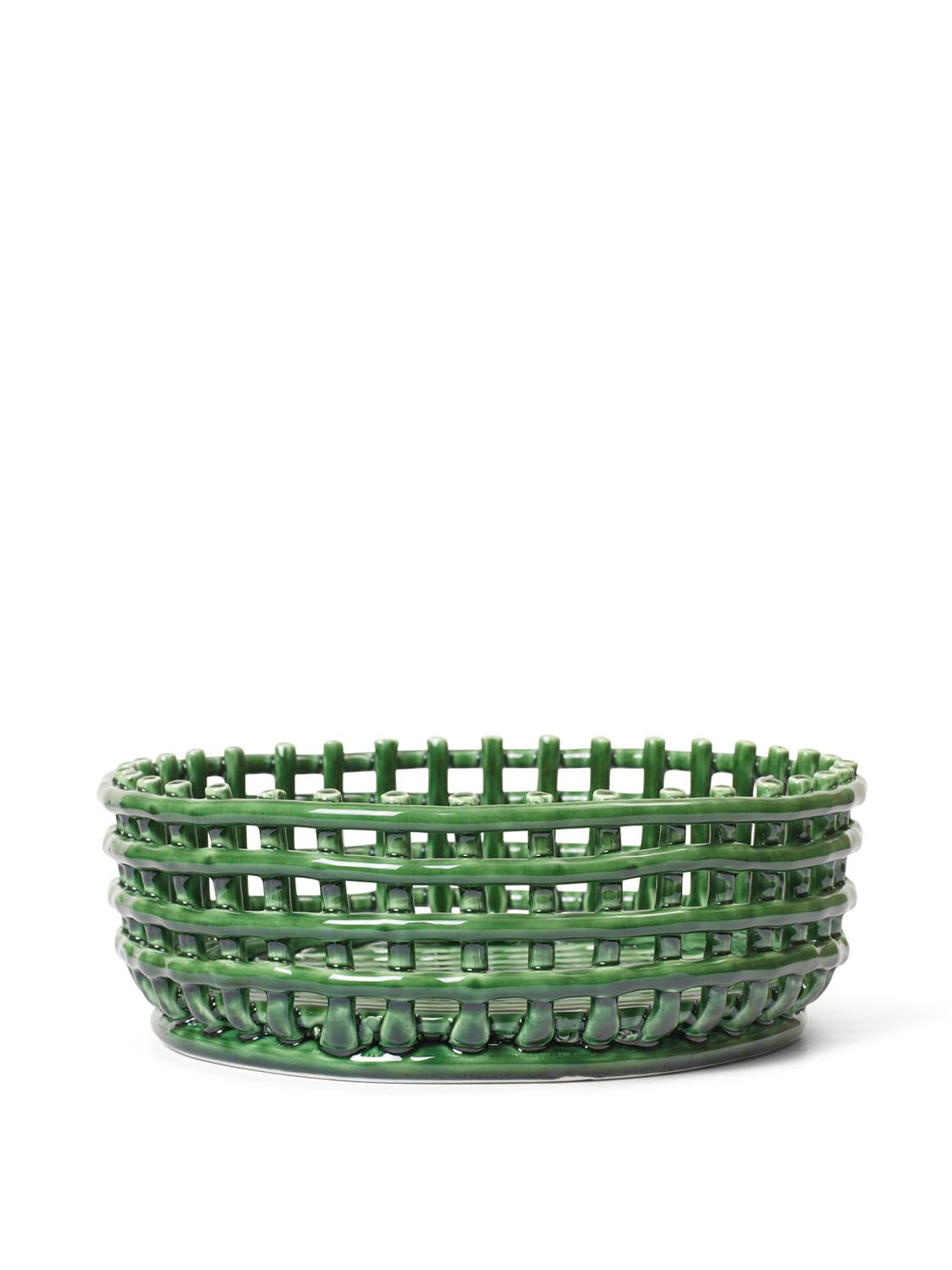 Ceramic Centrepiece  in  Emerald Green präsentiert im Onlineshop von KAQTU Design AG. Aufbewahrungskorb ist von Ferm Living