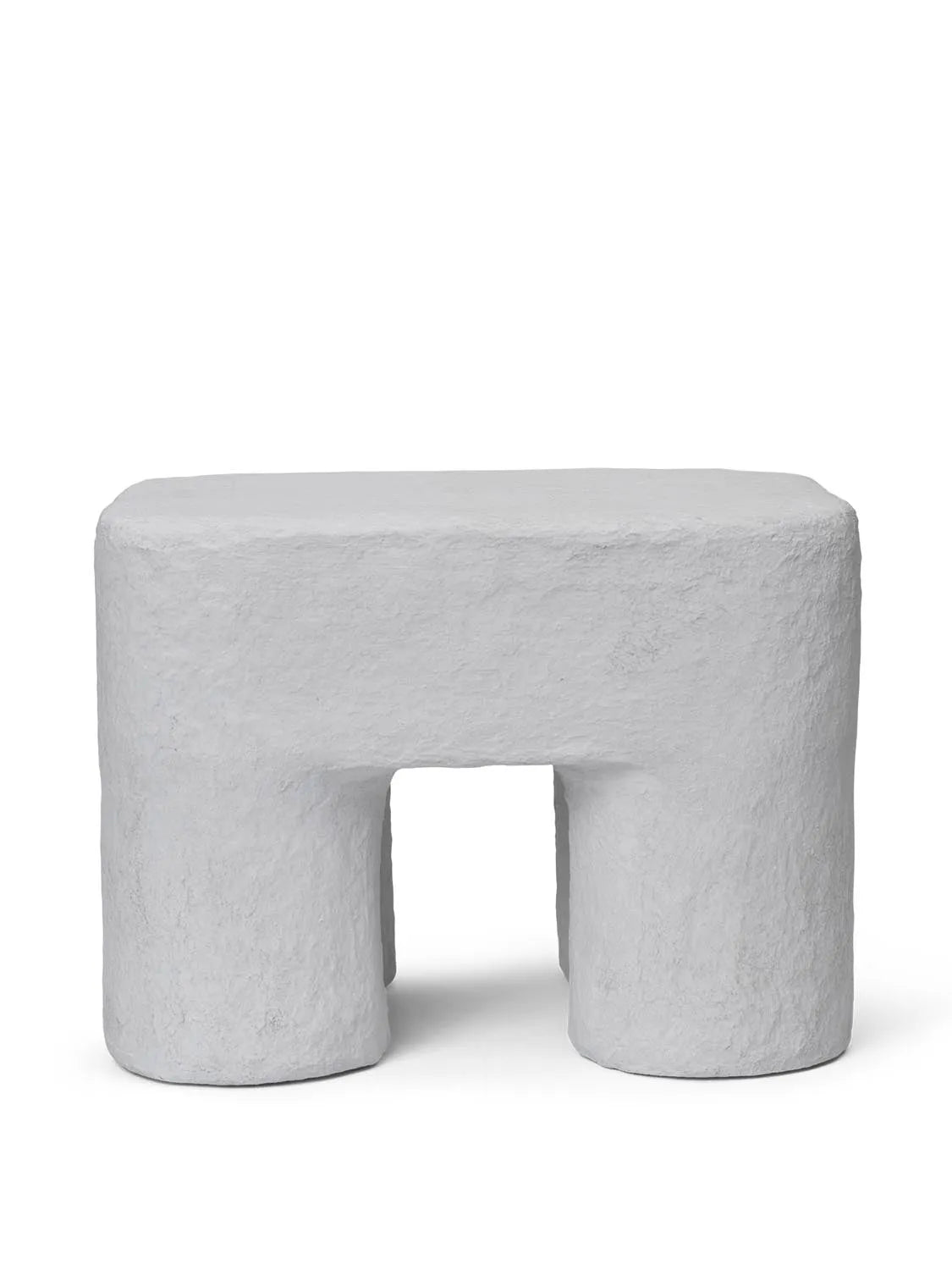 Podo Hocker von Ferm Living: Skandinavisches Design trifft Funktionalität.