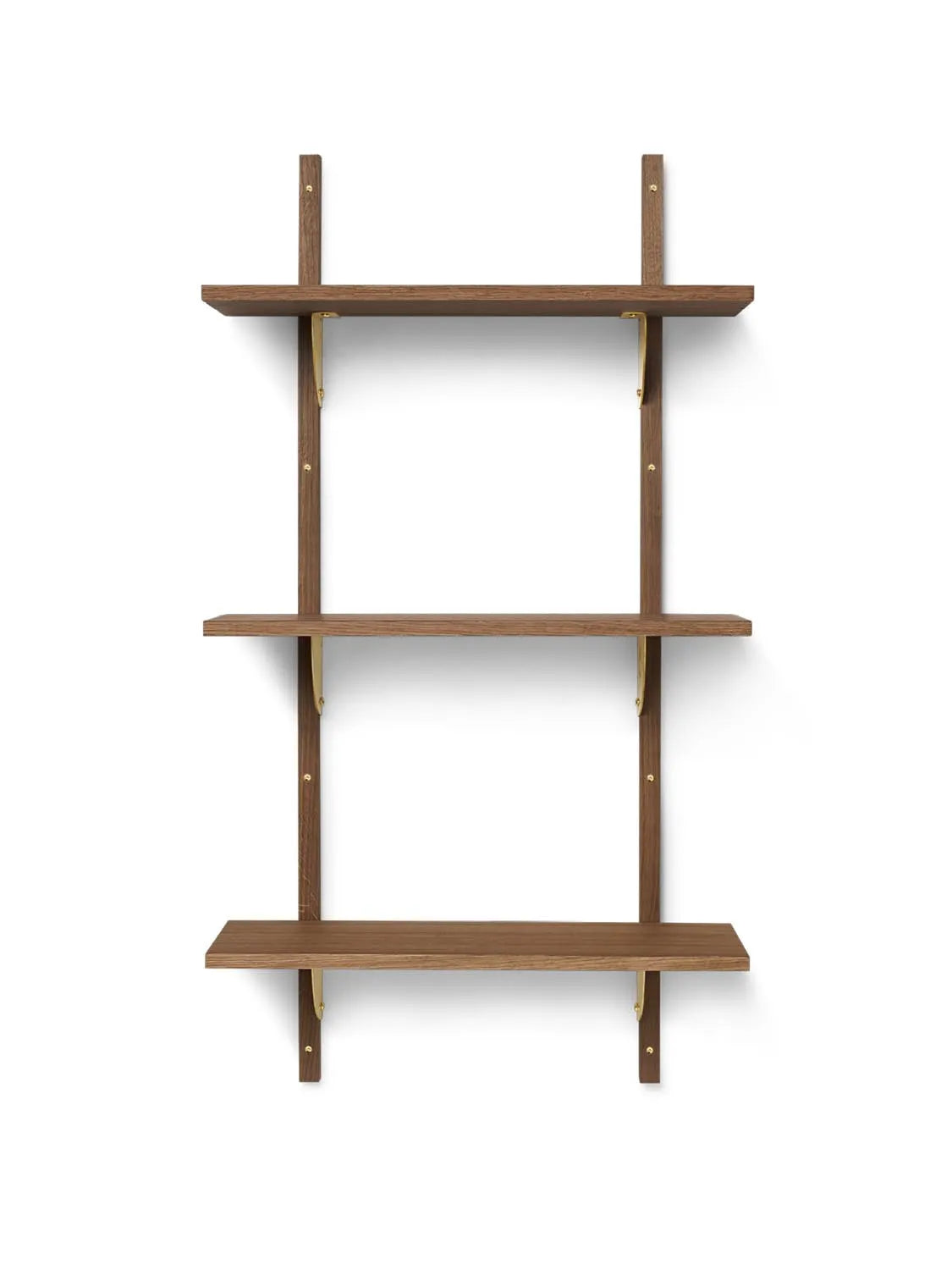 Das Sector Regal Triple/Narrow von Ferm Living: stilvolles, nachhaltiges Design aus Holz und Messing, ideal für kleine Räume.