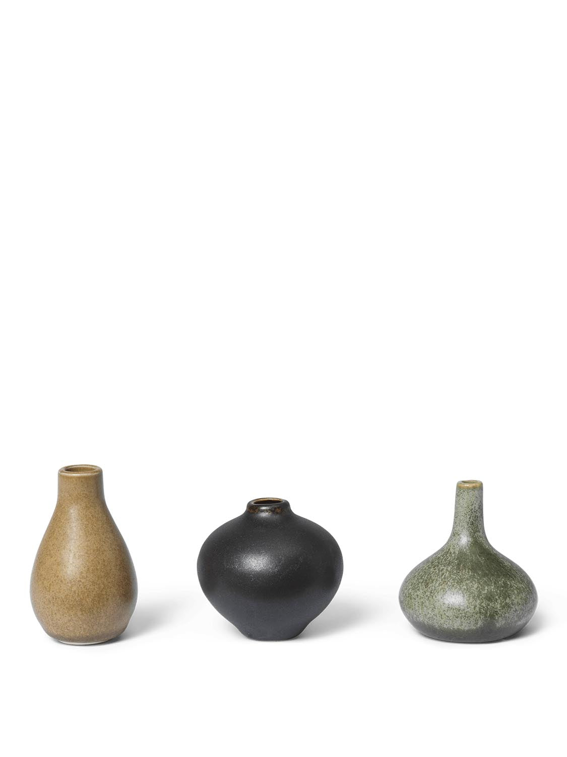 Komo Mini Vases Set of 3  in  Calm präsentiert im Onlineshop von KAQTU Design AG. Vase ist von Ferm Living