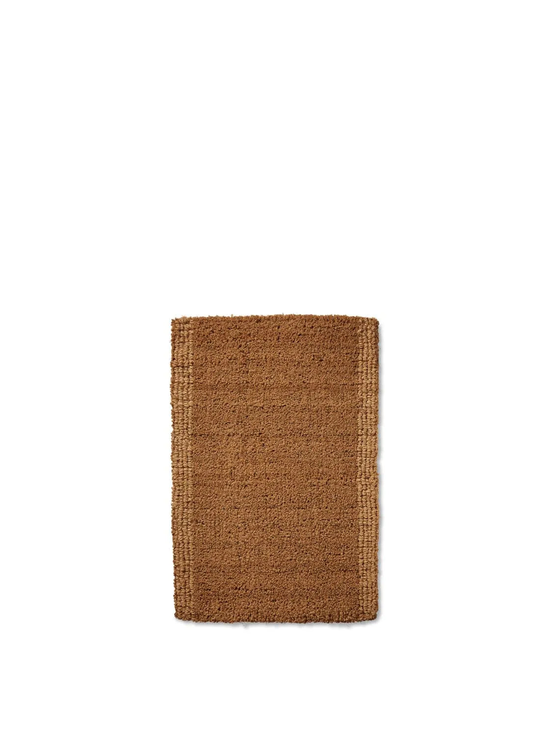 Coir Mat 60 x 90  in Natural präsentiert im Onlineshop von KAQTU Design AG. Teppich ist von Ferm Living