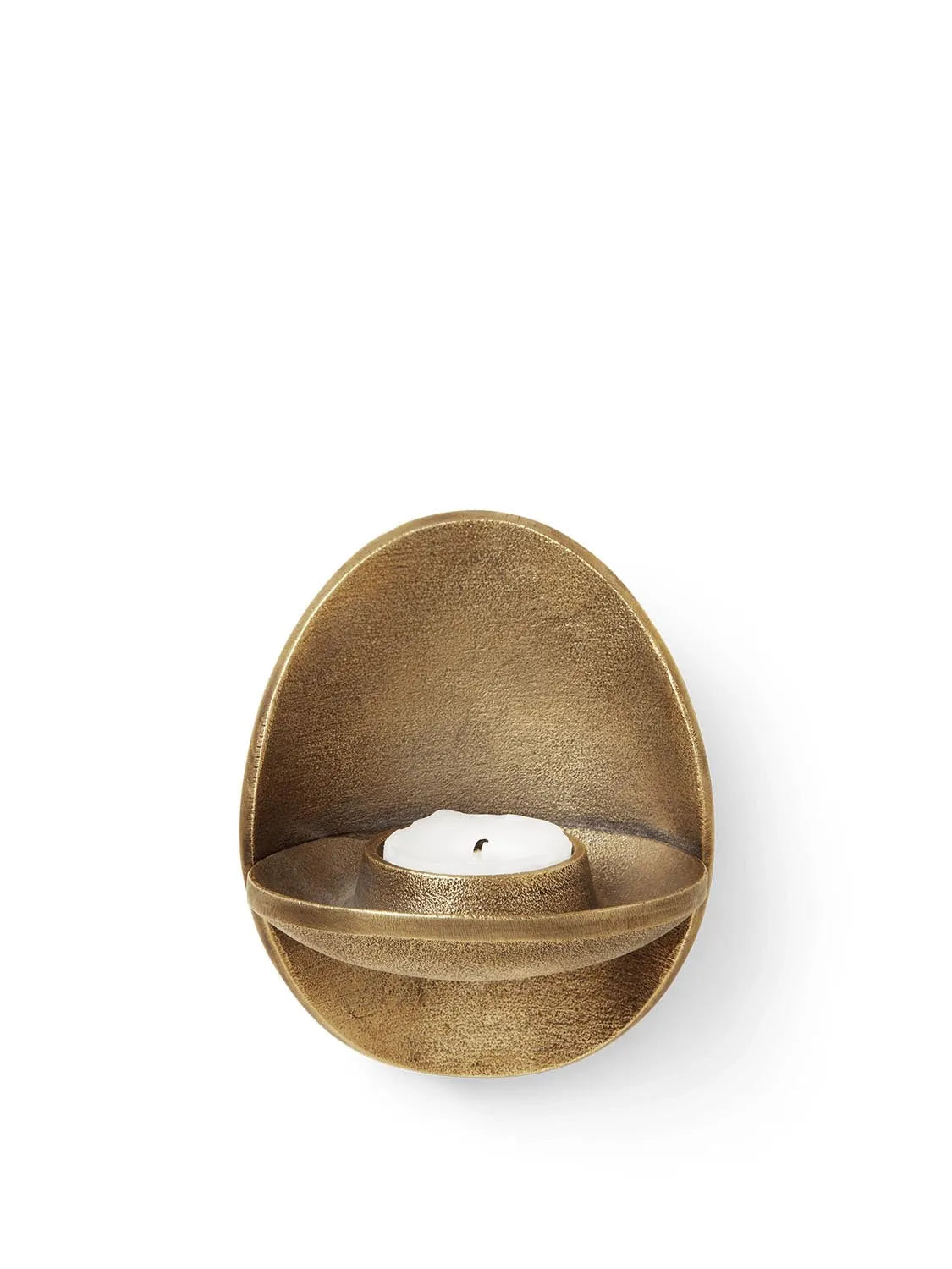 Agapé Wall Tealight Holder  in  Brass finish präsentiert im Onlineshop von KAQTU Design AG. Teelichthalter ist von Ferm Living