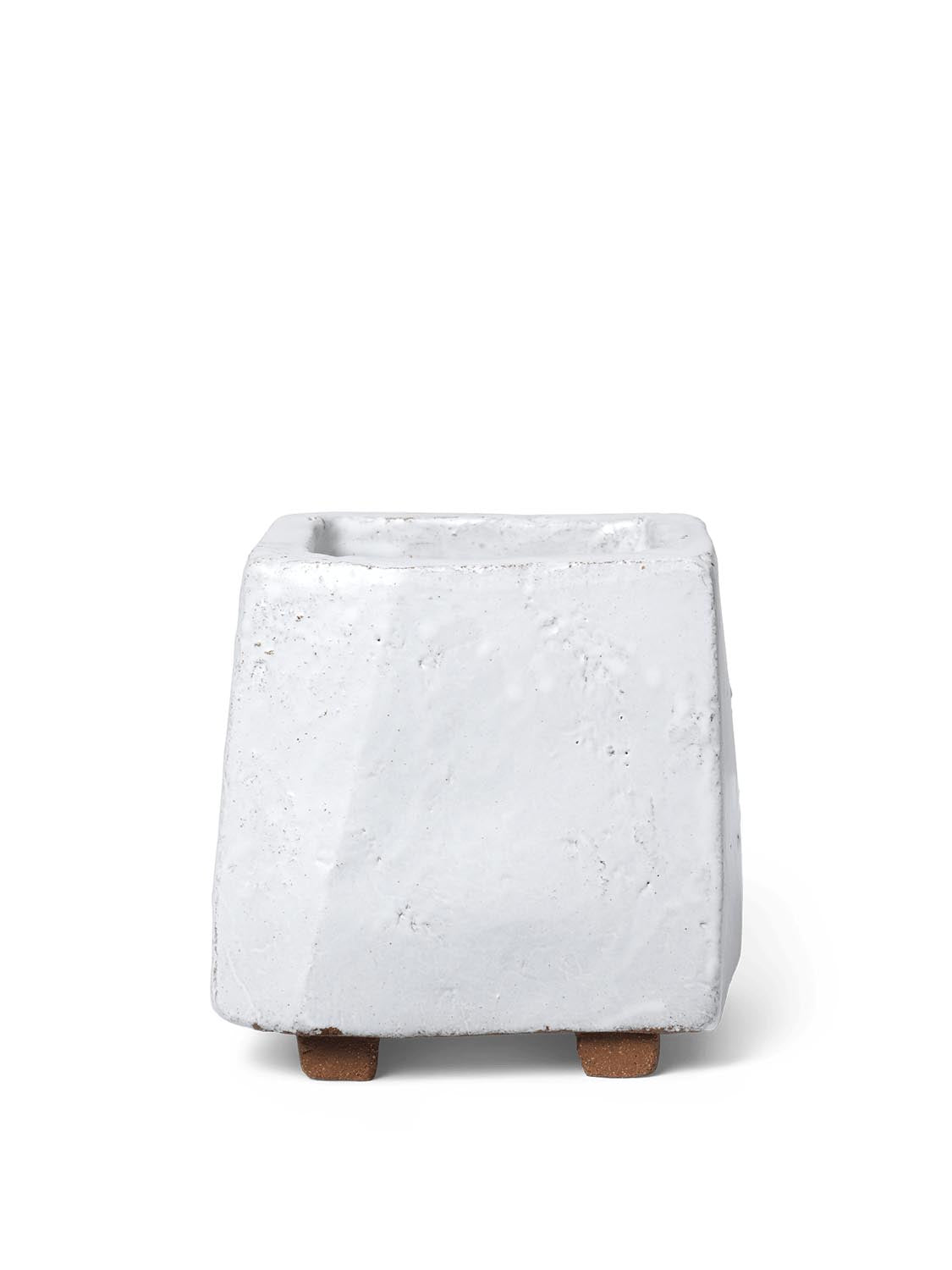 Kurinu Pot  in  White präsentiert im Onlineshop von KAQTU Design AG. Pflanzentopf ist von Ferm Living