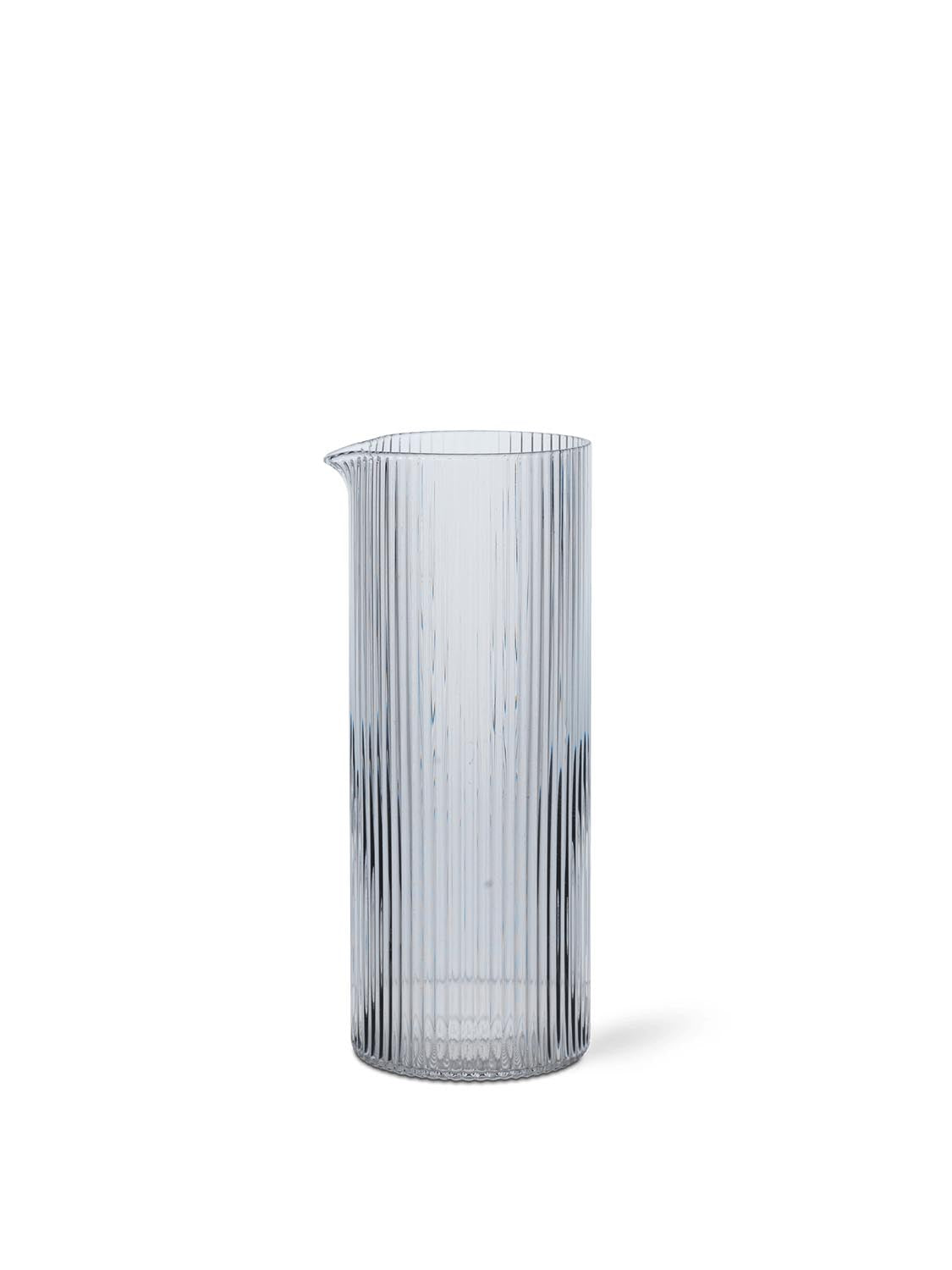 Ripple Milchkrug  in  Clear präsentiert im Onlineshop von KAQTU Design AG. Kanne ist von Ferm Living