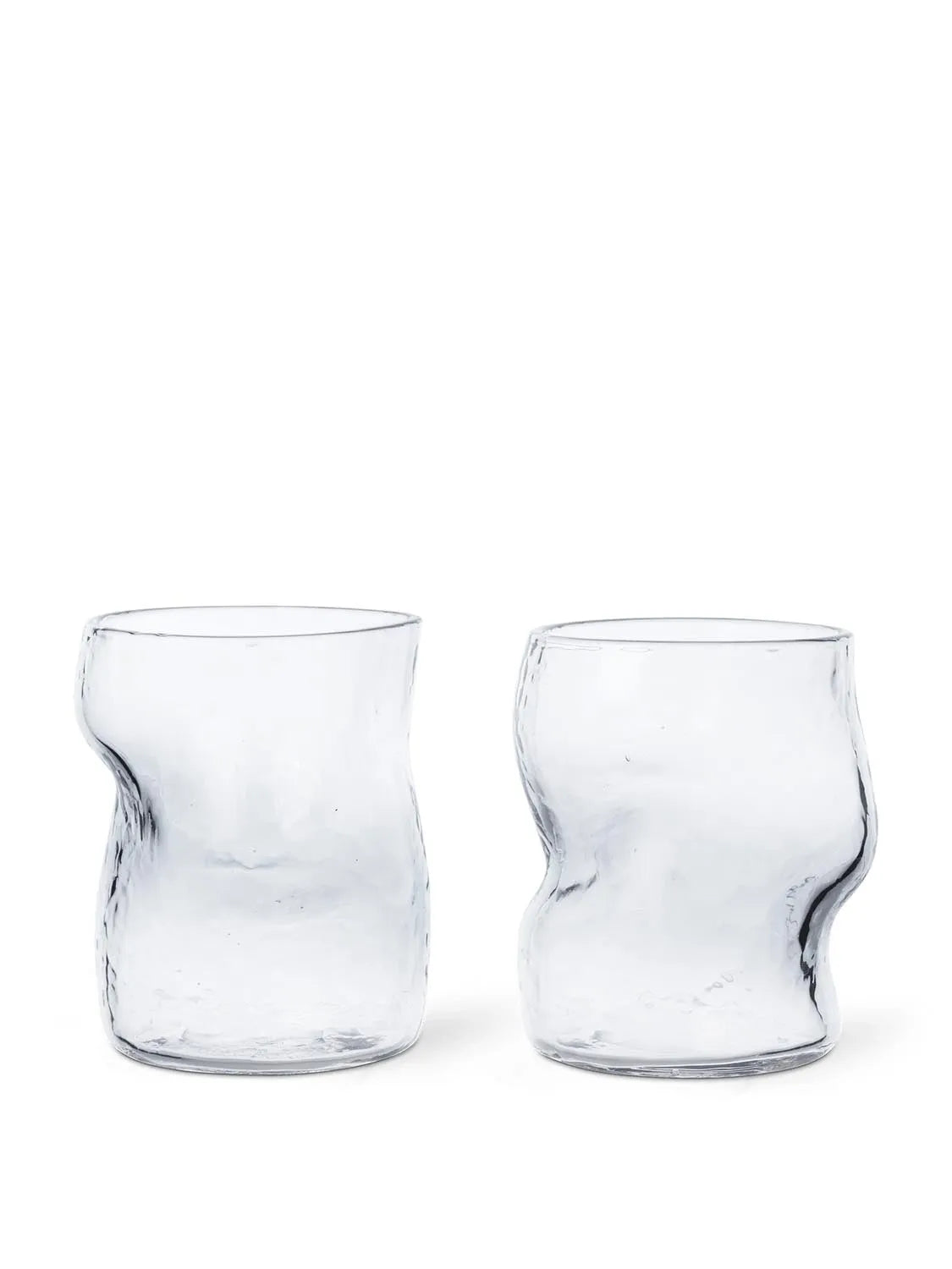 Dimple Glasses Set of 2  in  Clear präsentiert im Onlineshop von KAQTU Design AG. Glas ist von Ferm Living