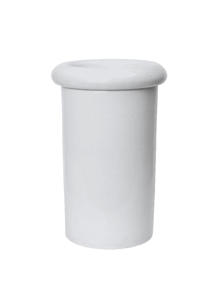 Rollo Pflanzentopf in Weiss präsentiert im Onlineshop von KAQTU Design AG. Pflanzentopf Outdoor ist von Ferm Living