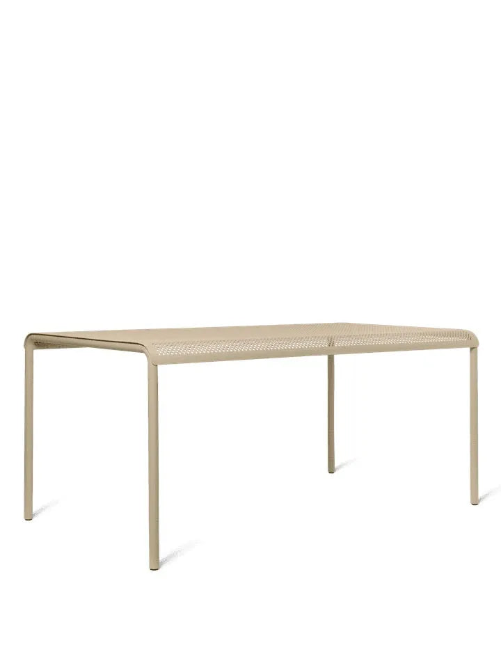 Dapple Esstisch 160 x 90  in Kaschmir präsentiert im Onlineshop von KAQTU Design AG. Gartentisch ist von Ferm Living