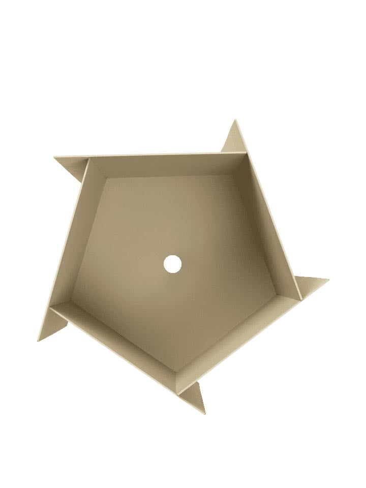 Verleihen Sie Ihrem Außenbereich mit dem Fragma Pflanzgefäß von Ferm Living einen modernen Touch – stilvolles, langlebiges Design aus pulverbeschichtetem Edelstahl.