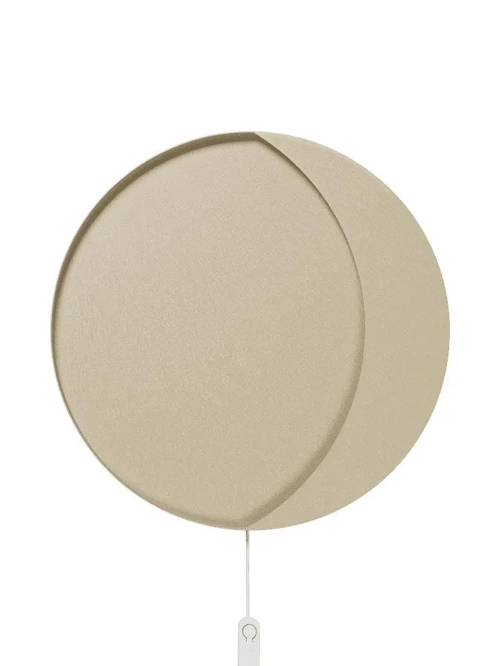 Neba Wandleuchte  in Kaschmir präsentiert im Onlineshop von KAQTU Design AG. Wandleuchte ist von Ferm Living