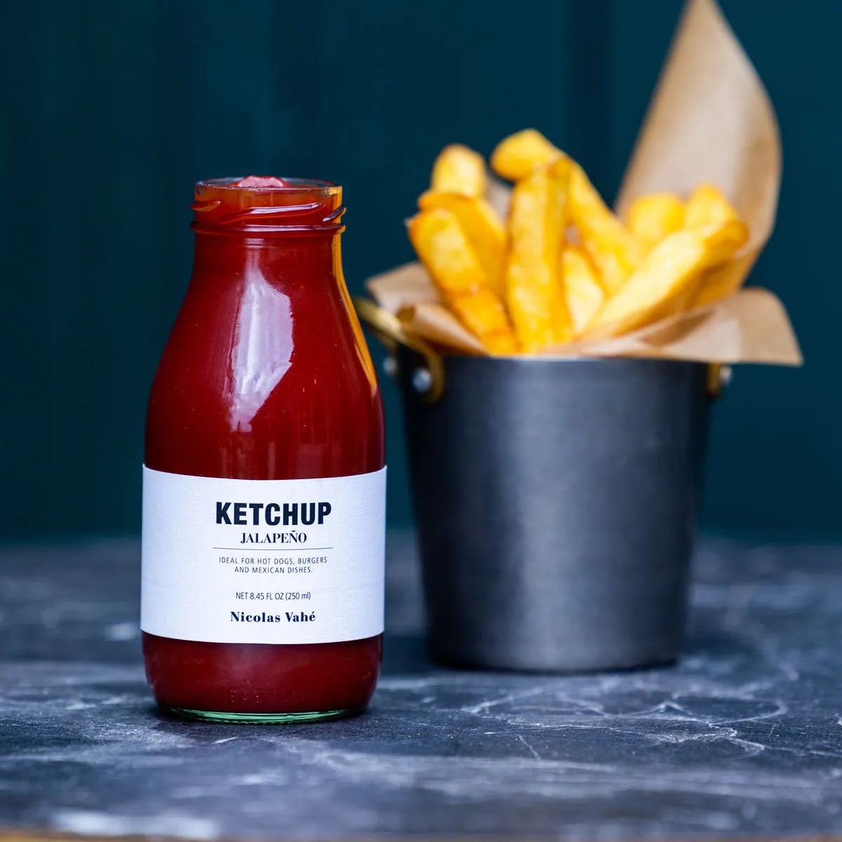 Ketchup, Jalapeño in  präsentiert im Onlineshop von KAQTU Design AG. Lebensmittel ist von Nicolas Vahé