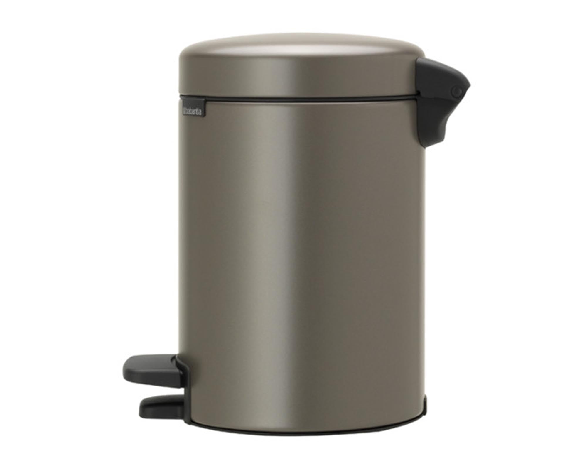BRABANTIA Treteimer NewIcon platinum 5 l in  präsentiert im Onlineshop von KAQTU Design AG. Mülleimer ist von BRABANTIA