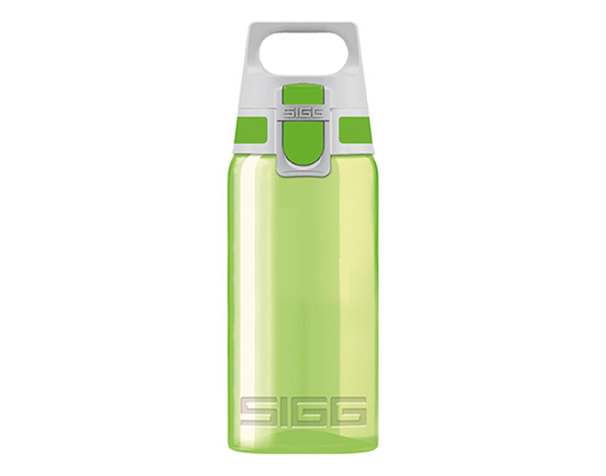 SIGG Trinkflasche Bottle Viva One green 0.5 l in  präsentiert im Onlineshop von KAQTU Design AG. Flasche ist von SIGG
