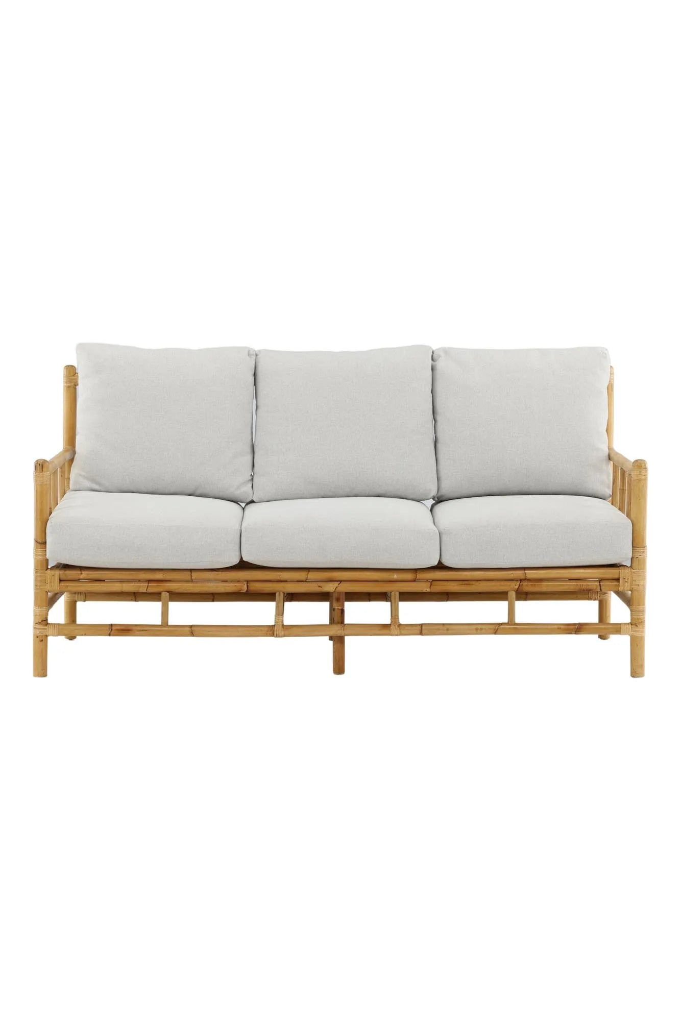 Luxuriöses Cone 3er Sofa: Perfekte Ergänzung für Ihre Terrasse.