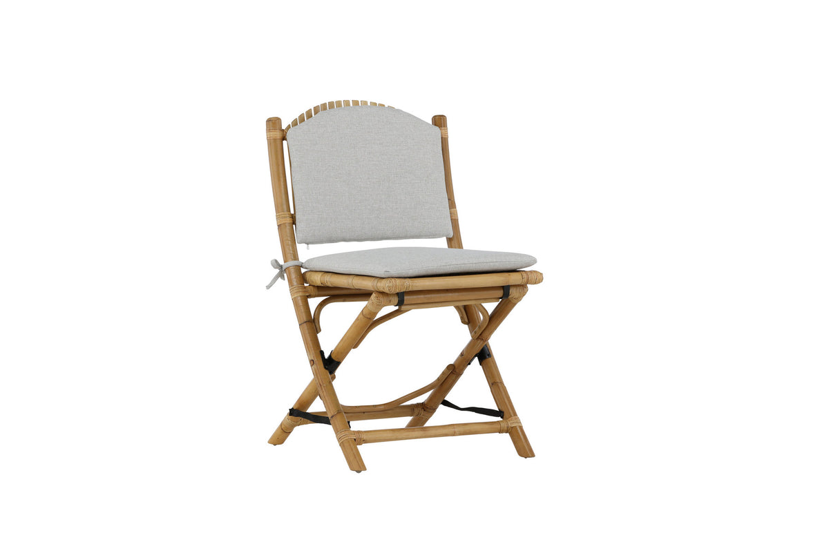 Cane Stuhl klappbar in Natur präsentiert im Onlineshop von KAQTU Design AG. Gartenstuhl ist von Venture Home