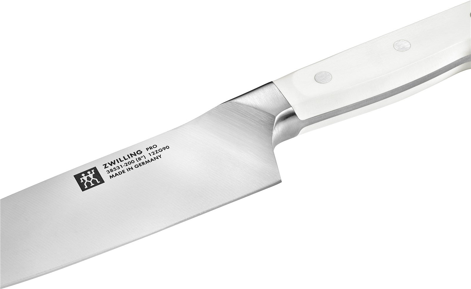 Zwilling Pro le blanc: 200mm Messer für exakte Schnitte in der Küche.
