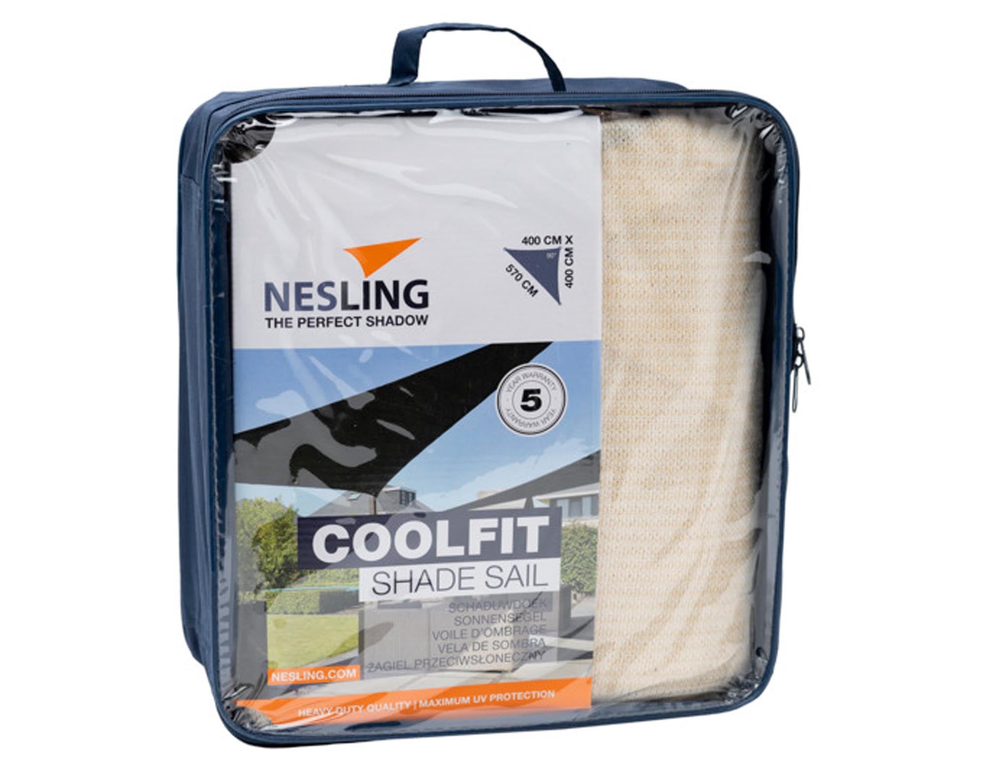 NESLING Sonnensegel Coolfit Triangle off white 400x400x570 cm in Weiss präsentiert im Onlineshop von KAQTU Design AG. Sonnenschirm ist von NESLING