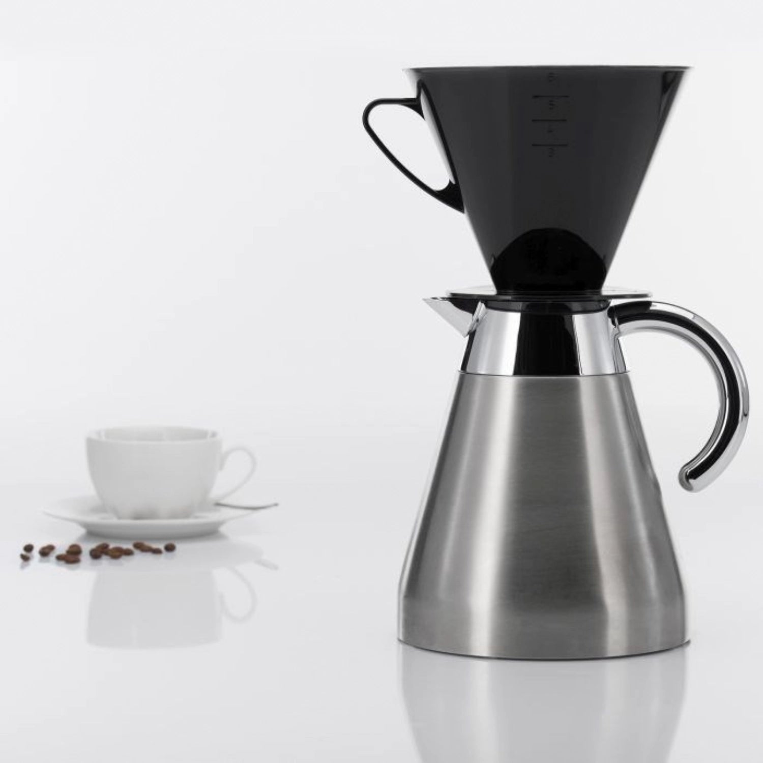 Praktischer Kaffeefilter von Westmark, 16x18x13.5cm, ideal für aromatischen Kaffee, robust und einfach zu reinigen.