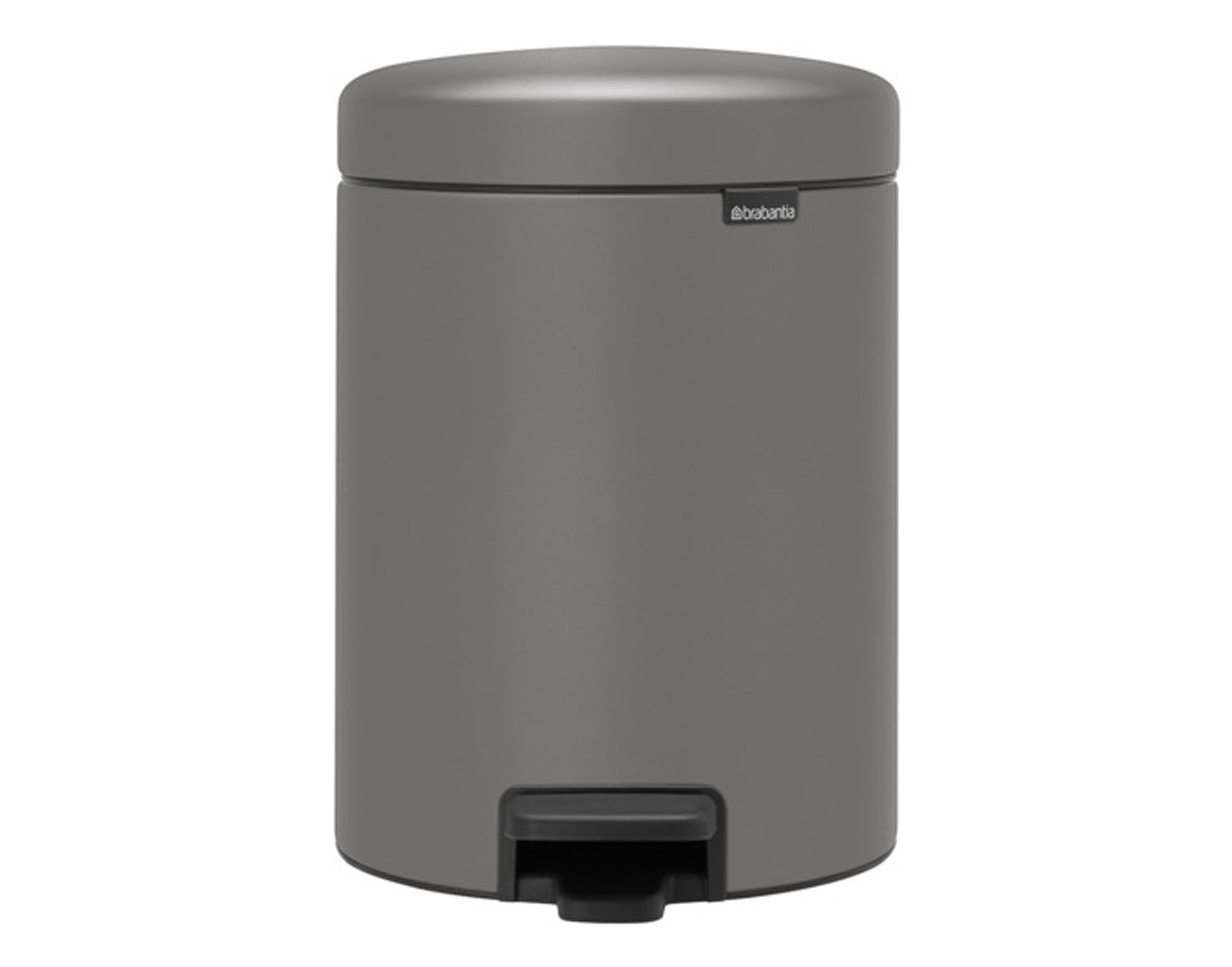 BRABANTIA Treteimer NewIcon mineral concret grey 5 l in  präsentiert im Onlineshop von KAQTU Design AG. Mülleimer ist von BRABANTIA