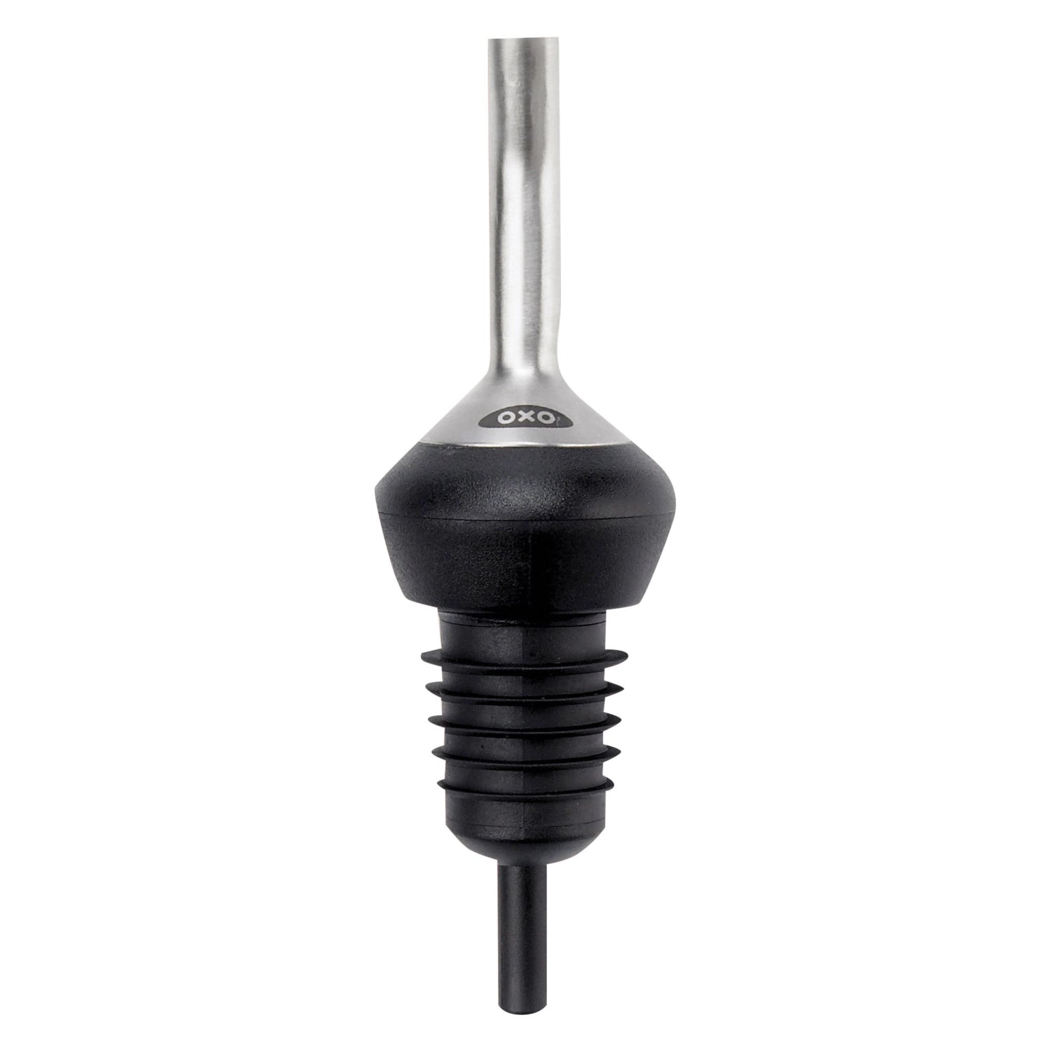 Der OXO Good Grips Steel Shot Pourer bietet präzises Ausgießen und modernes Design, ideal für Barzubehör und Getränkezubereitung.