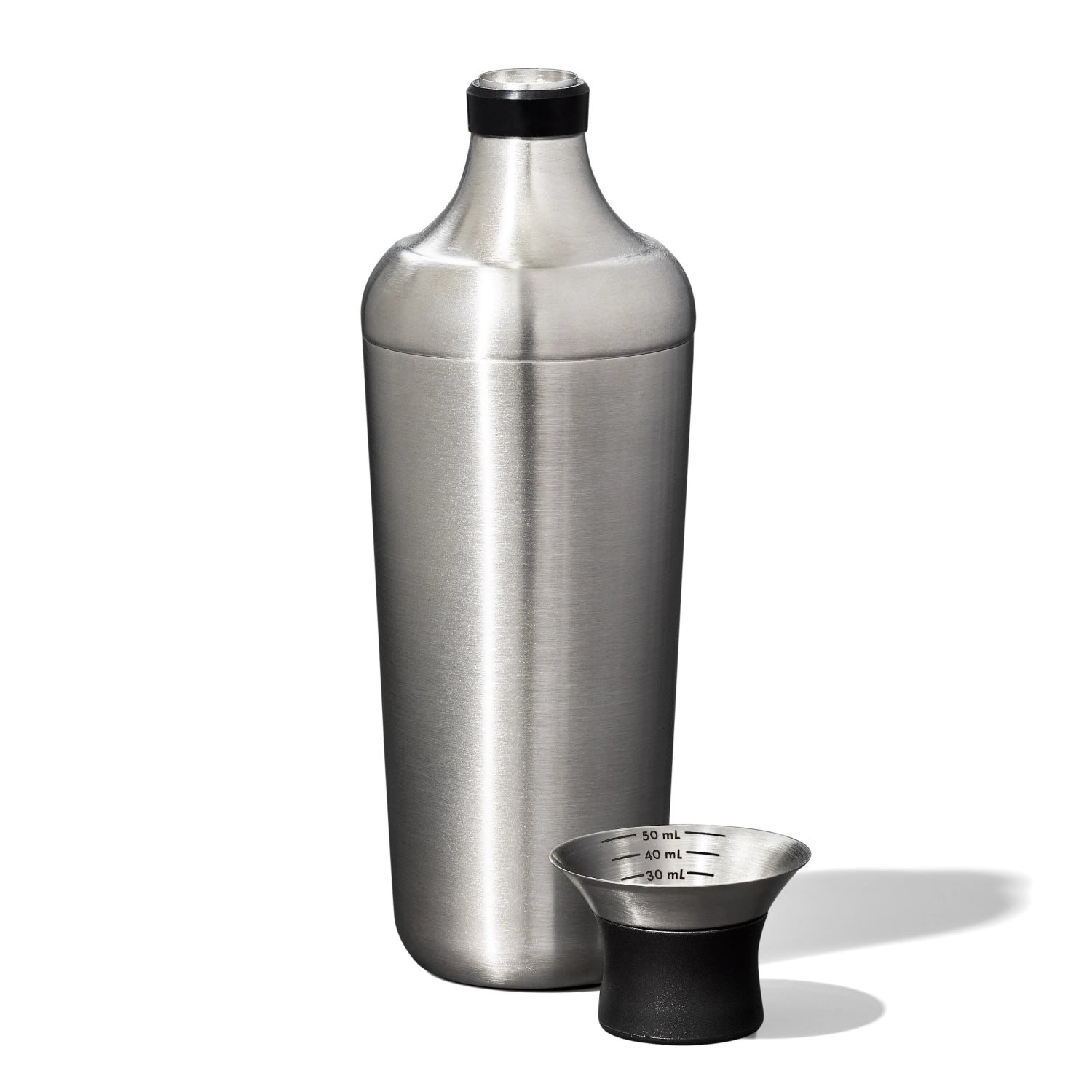 Good Grips Cocktailshaker Stahl, Einwandig in Silber präsentiert im Onlineshop von KAQTU Design AG. Barzubehör ist von OXO