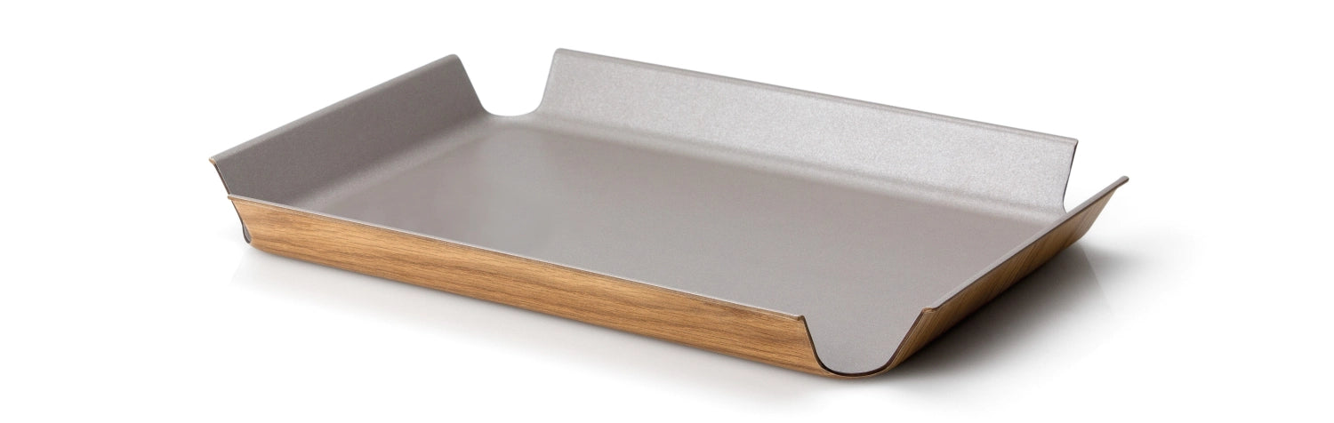 Tablett rutschfest taupe metallic, 45x34 cm in Silber präsentiert im Onlineshop von KAQTU Design AG. Tablett ist von Continenta