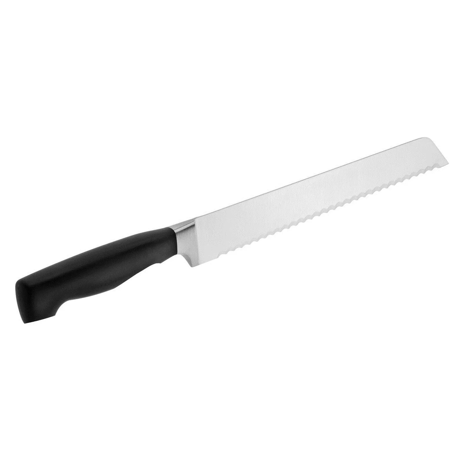 Zwilling Four Star: Präzises Schneiden von Brot mit 200 mm Klinge.
