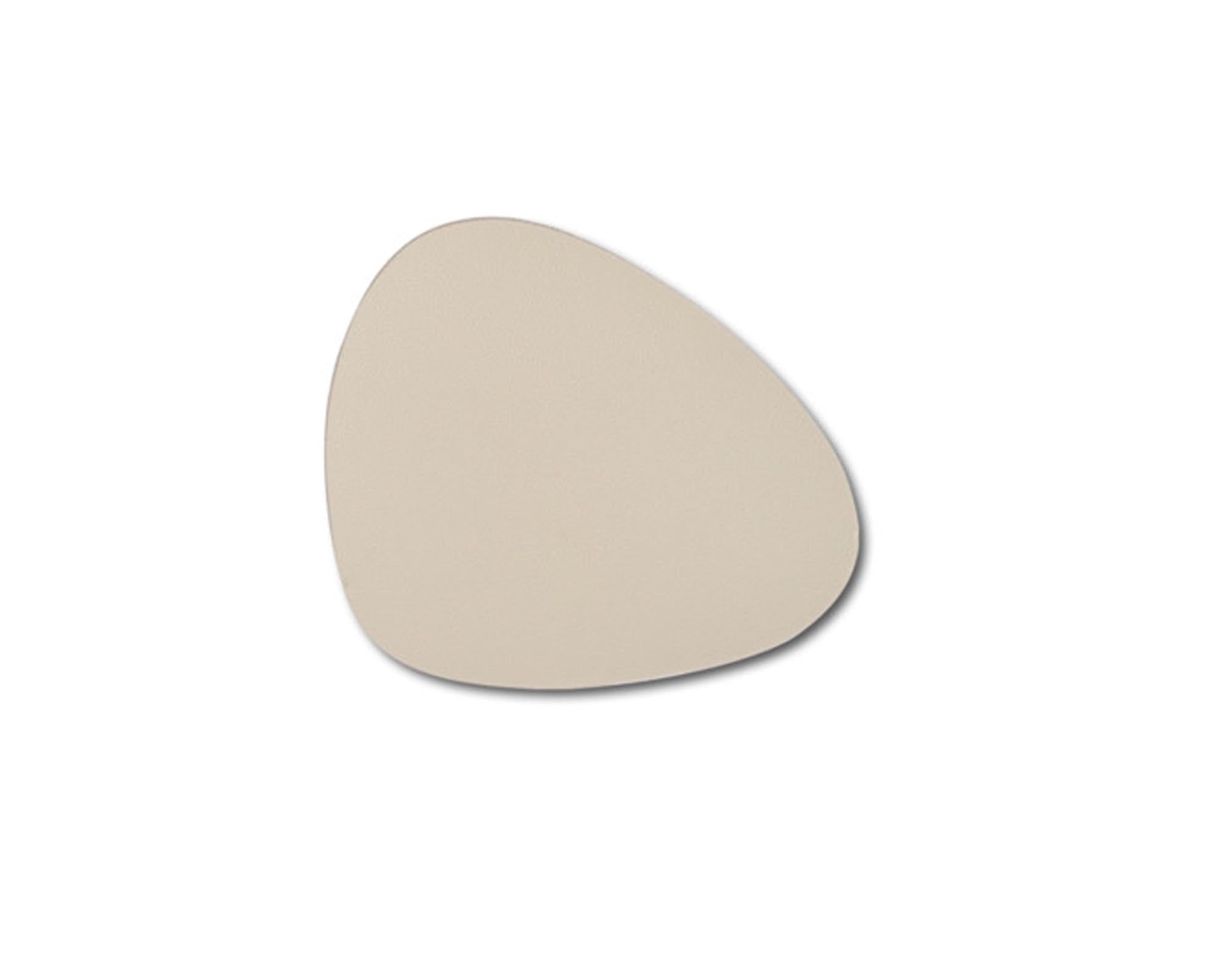 ZELLER Untersetzer Kunstleder creme 6 Stück 10x12 cm in  präsentiert im Onlineshop von KAQTU Design AG. Küchenhelfer ist von ZELLER PRESENT