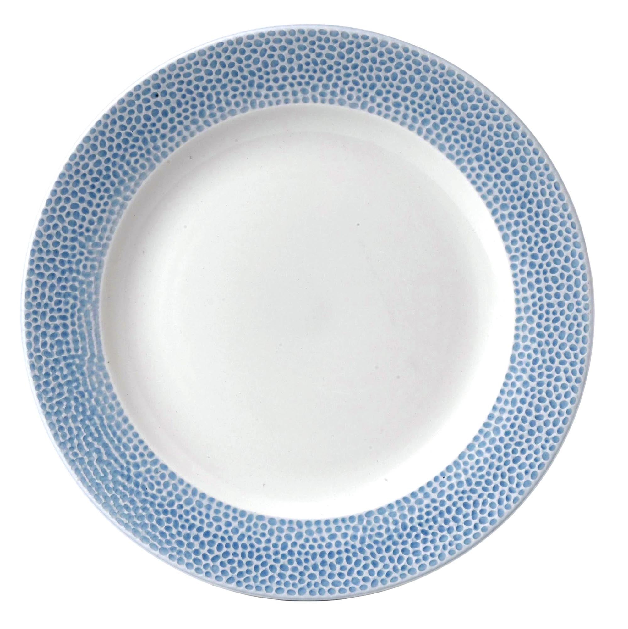 Der Isla Ocean Blue Teller von Churchill: Elegantes Porzellan, ozeanblau, halbtief, 26.1cm. Ideal für stilvolle Tischkultur.