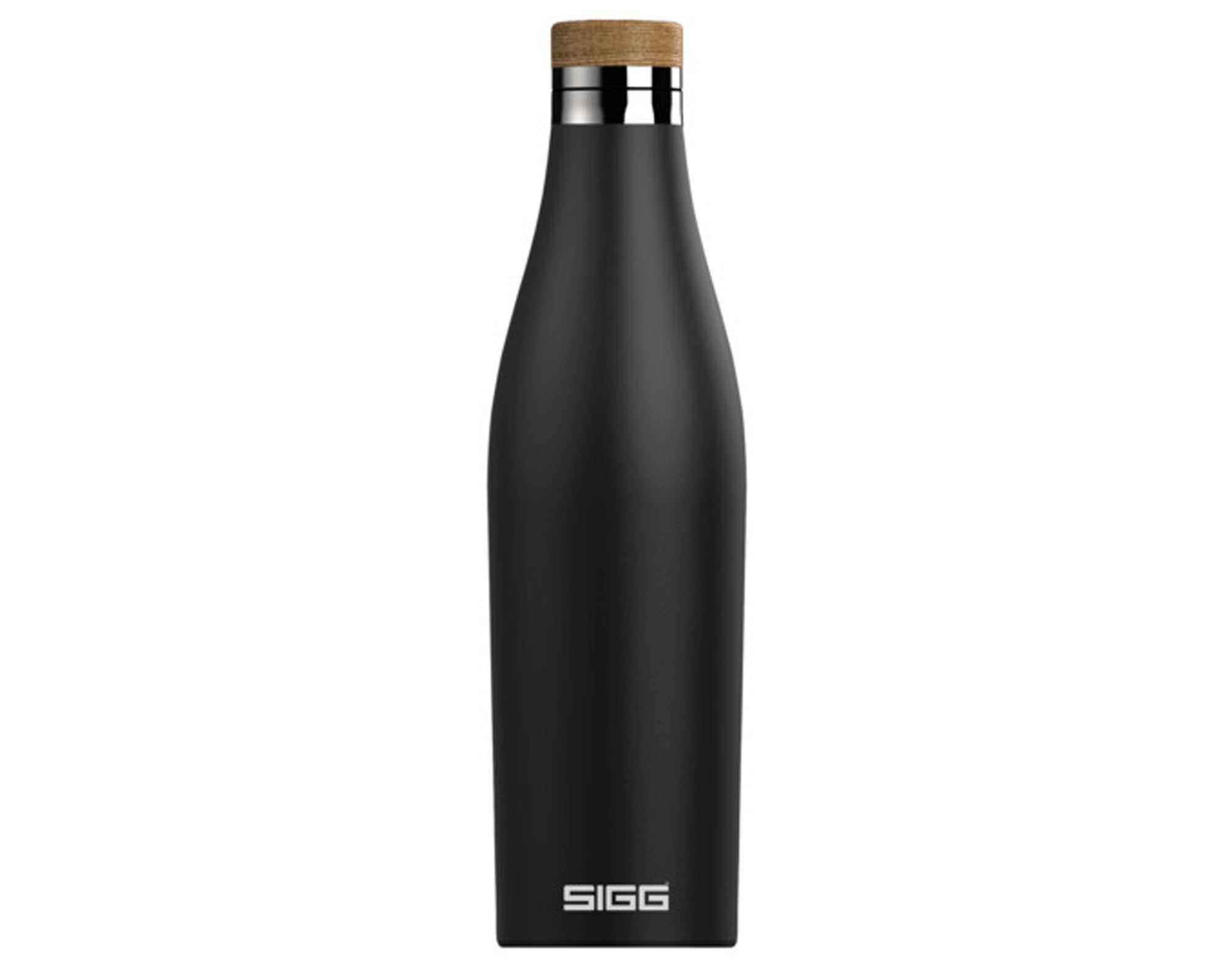 Trinkflasche Meridian black touch 0.5 l in  präsentiert im Onlineshop von KAQTU Design AG. Flasche ist von SIGG