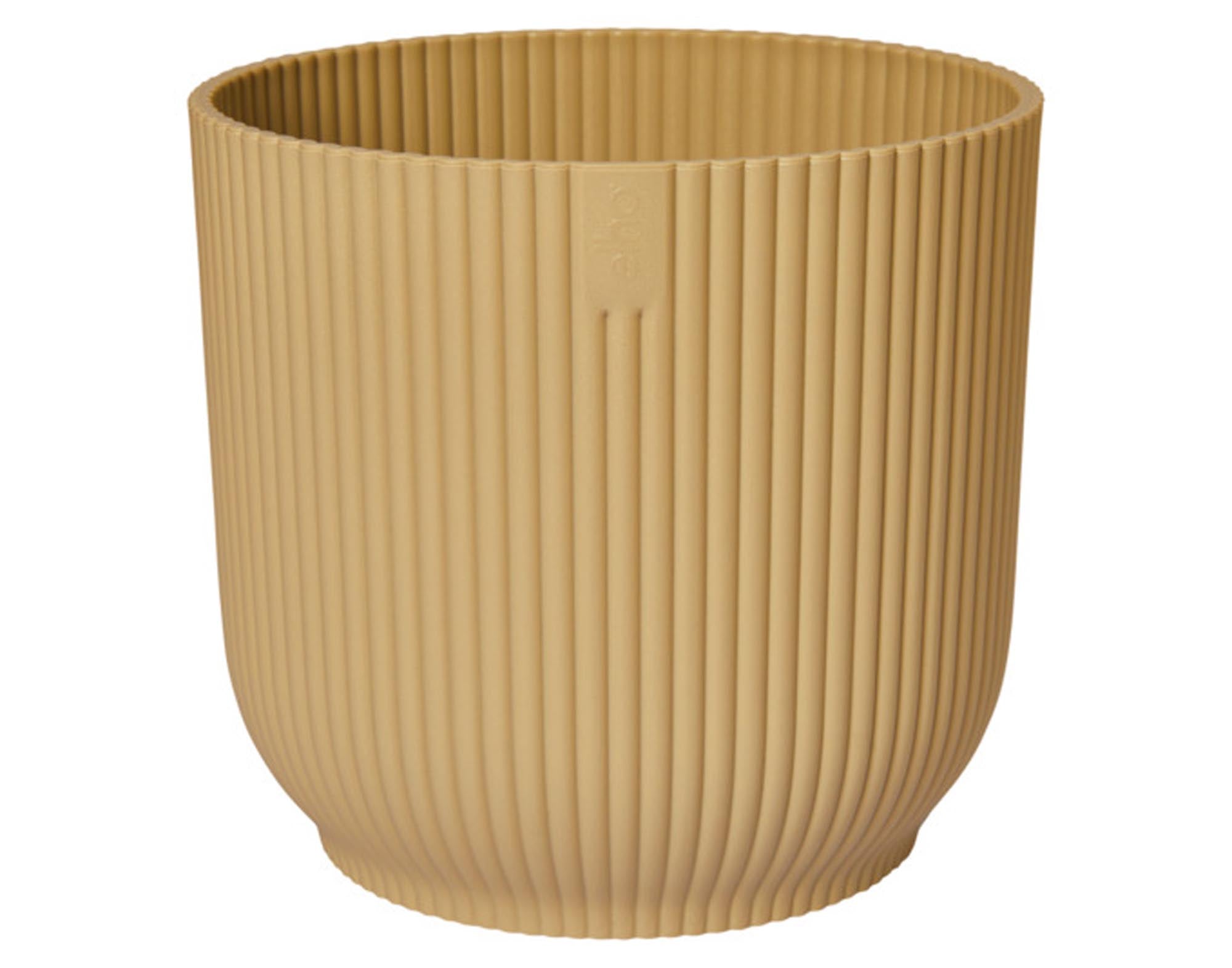 ELHO Pflanzengefäss Vibes fold rund buttergelb ø 14 cm in  präsentiert im Onlineshop von KAQTU Design AG. Pflanzentopf Outdoor ist von ELHO