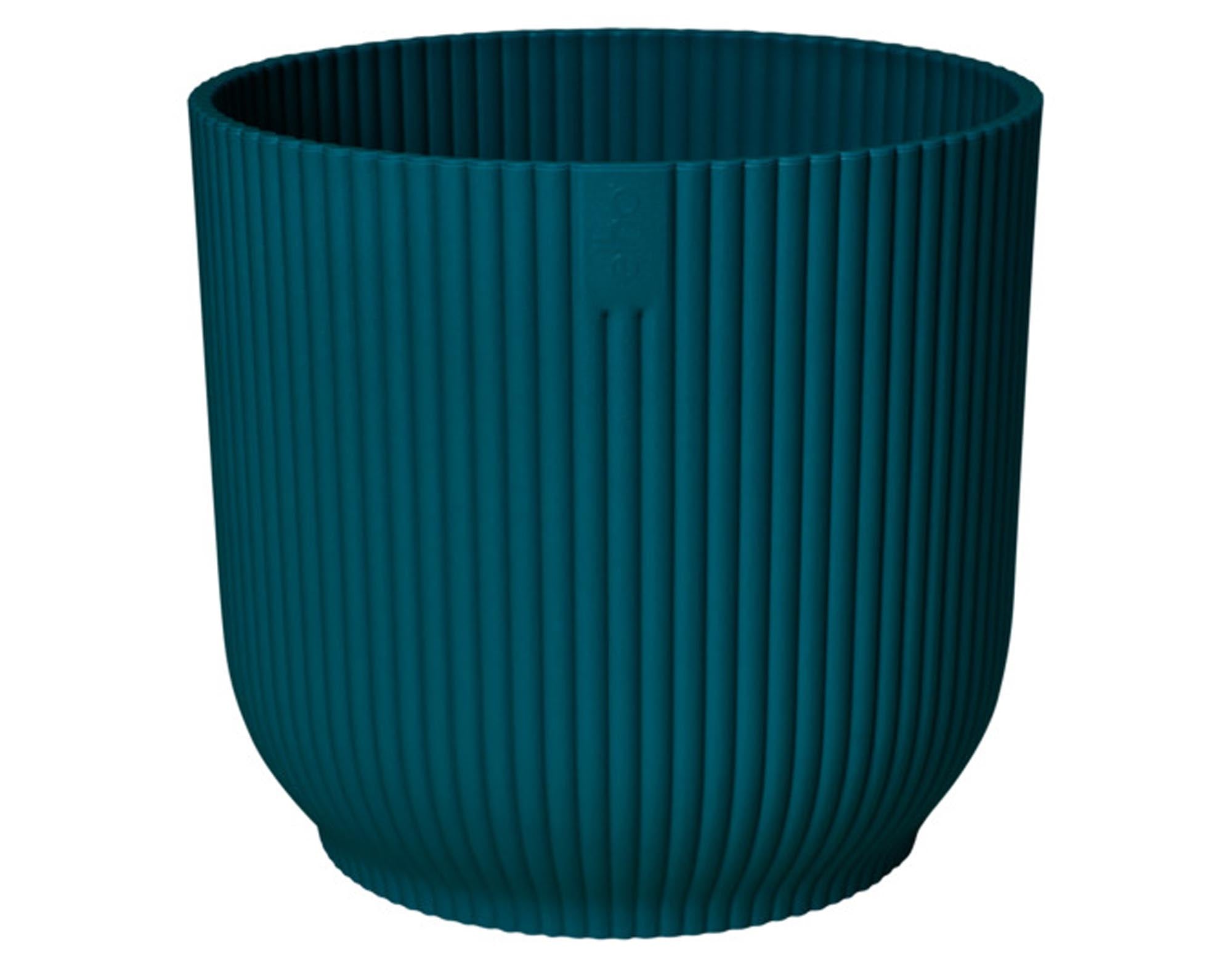 ELHO Pflanzengefäss Vibes fold rund deep blue ø 22 cm in  präsentiert im Onlineshop von KAQTU Design AG. Pflanzentopf Outdoor ist von ELHO