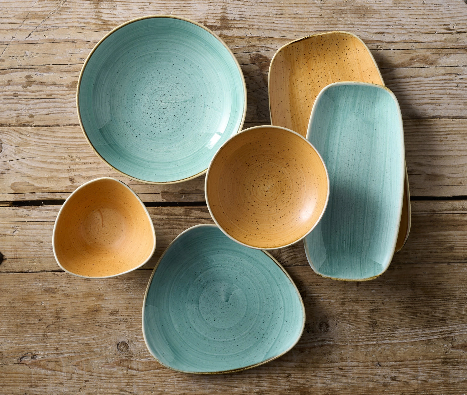 Stonecast Mint Chefs Oblong Platte von Churchill, 29.8 x 15.3 cm, elegante und robuste Servierplatte in mintgrüner Farbe, ideal für stilvolle Anlässe.