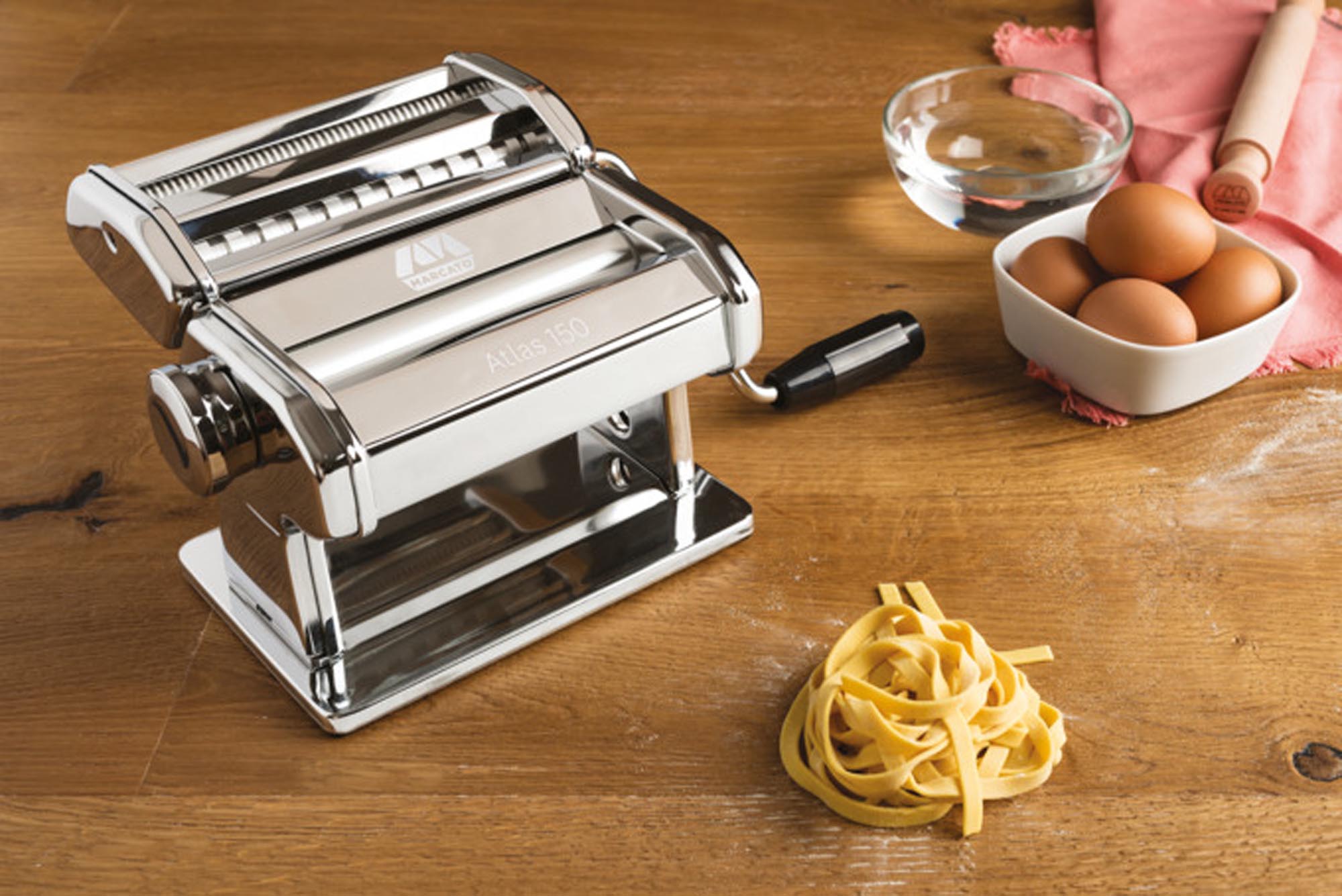 Atlas 150 Classic: Robuste Nudelmaschine von MARCATO für frische Pasta. Vielseitig, langlebig, einfach zu bedienen.