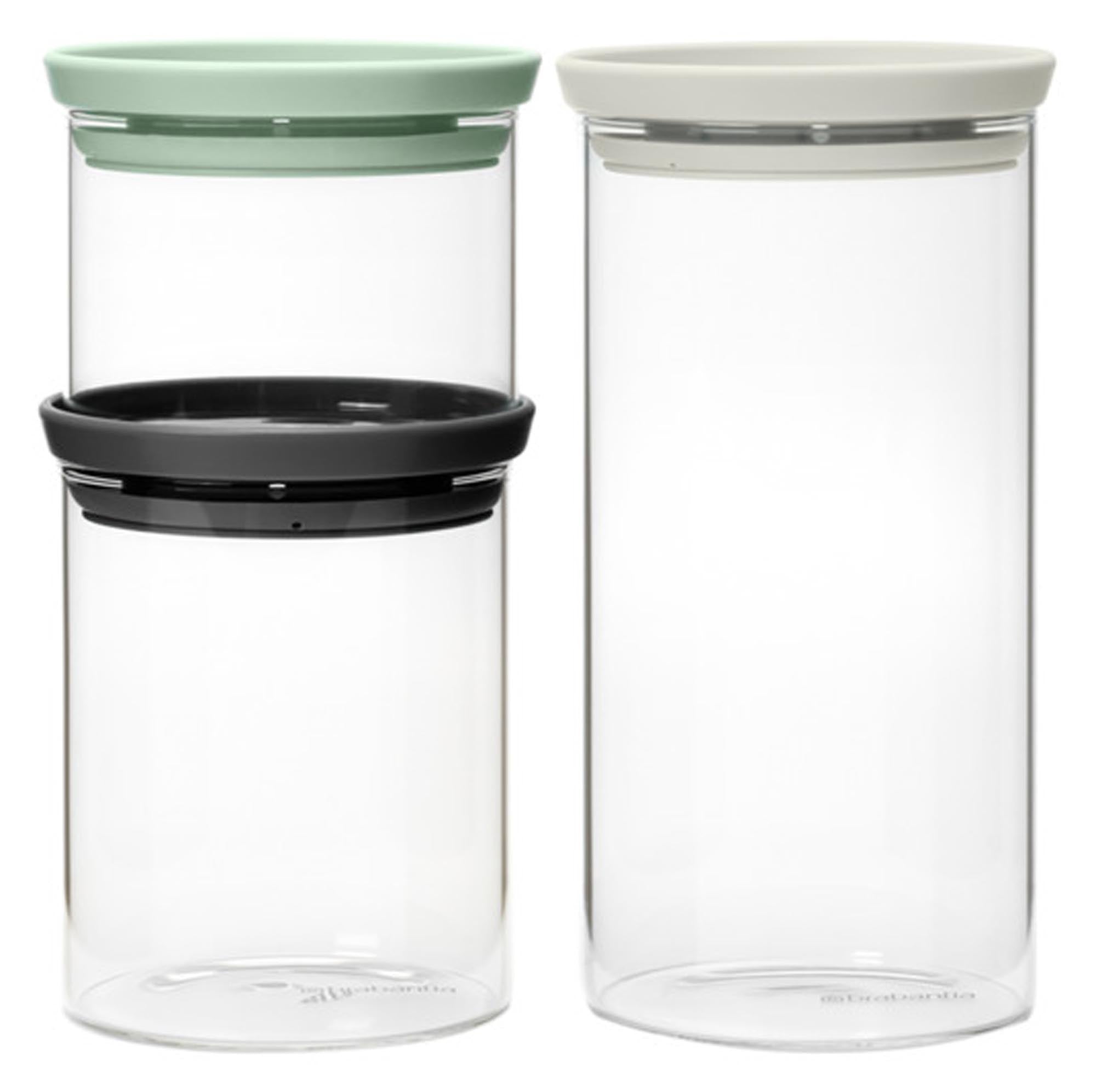 Entdecken Sie die BRABANTIA stapelbaren Glasdosen im 3-teiligen Set. Praktische, luftdichte Aufbewahrung für Lebensmittel, spülmaschinenfest und stilvoll!