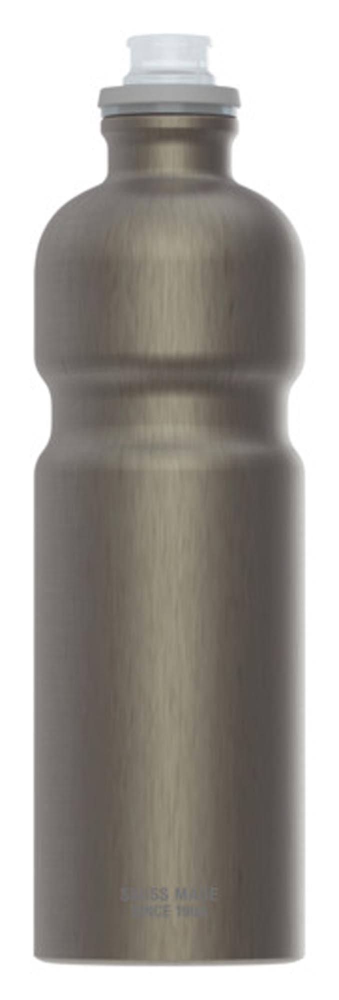 Die SIGG MyPlanet Move Trinkflasche (0.75 l) in Smoke Pearl ist nachhaltig, leicht und ideal für unterwegs.