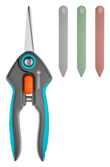 Das GARDENA Fresh Cut Set bietet präzises Schneiden für frische Kräuter und Gemüse, ideal für Küche und Garten.