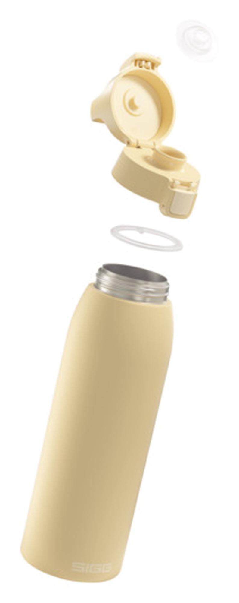 Die SIGG Shield Therm One Isolierflasche in Opti Yellow (1L) hält Getränke warm oder kalt, ist robust, stilvoll und ideal für unterwegs.