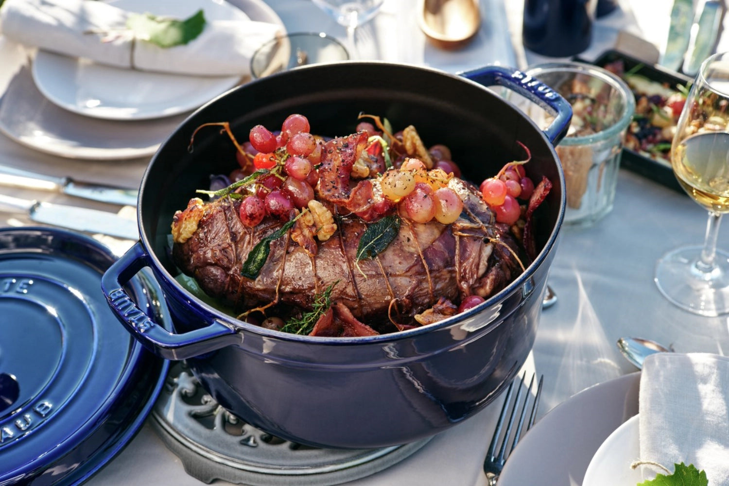 Coc<tc>ott</tc>e 28 cm, round, dark blue, cast iron 6.7l