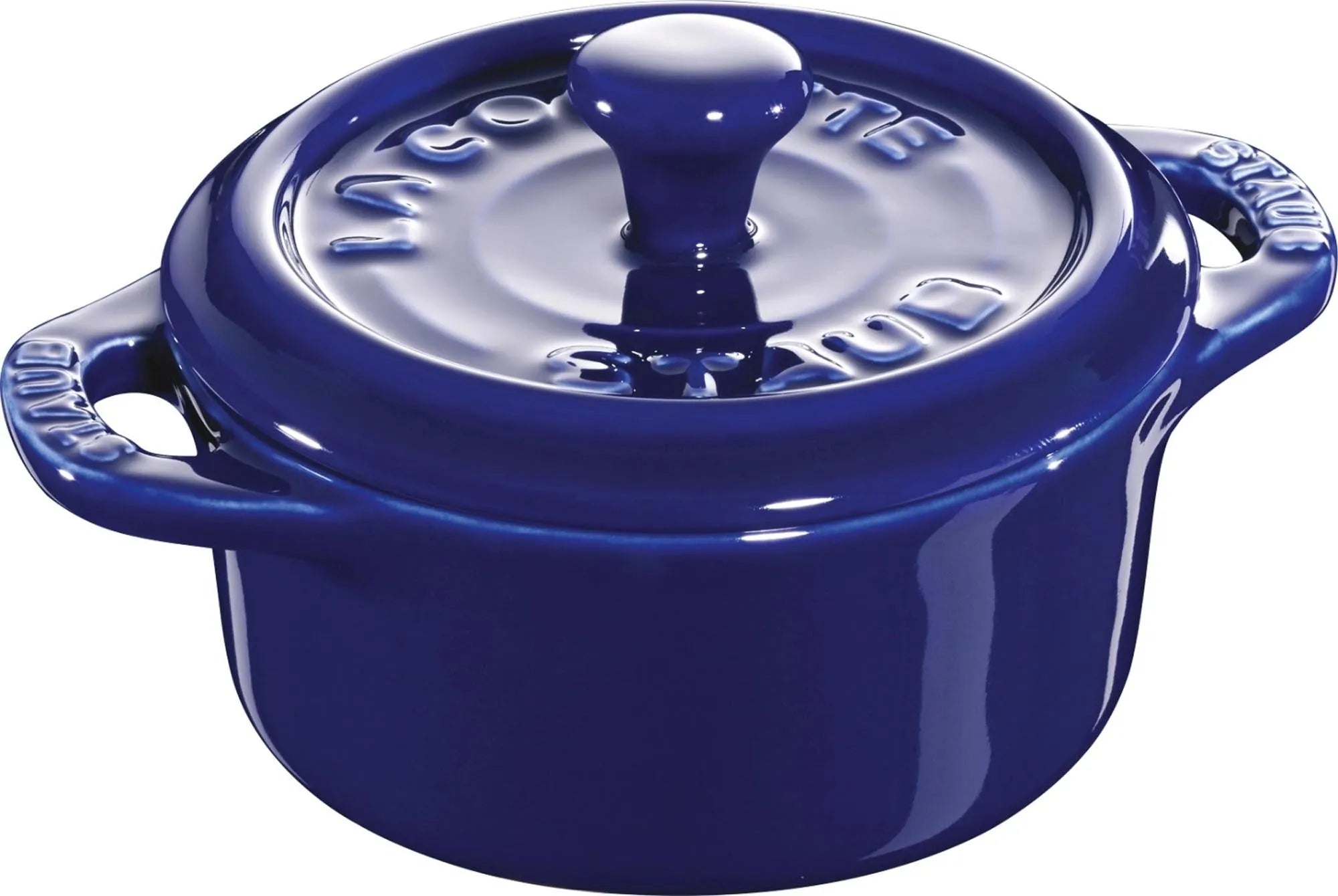 Elegante, dunkelblaue Keramik Mini Cocotte von Staub, 0,2l, Ø10cm. Perfekt für kleine Portionen, ofenfest, spülmaschinenfest.