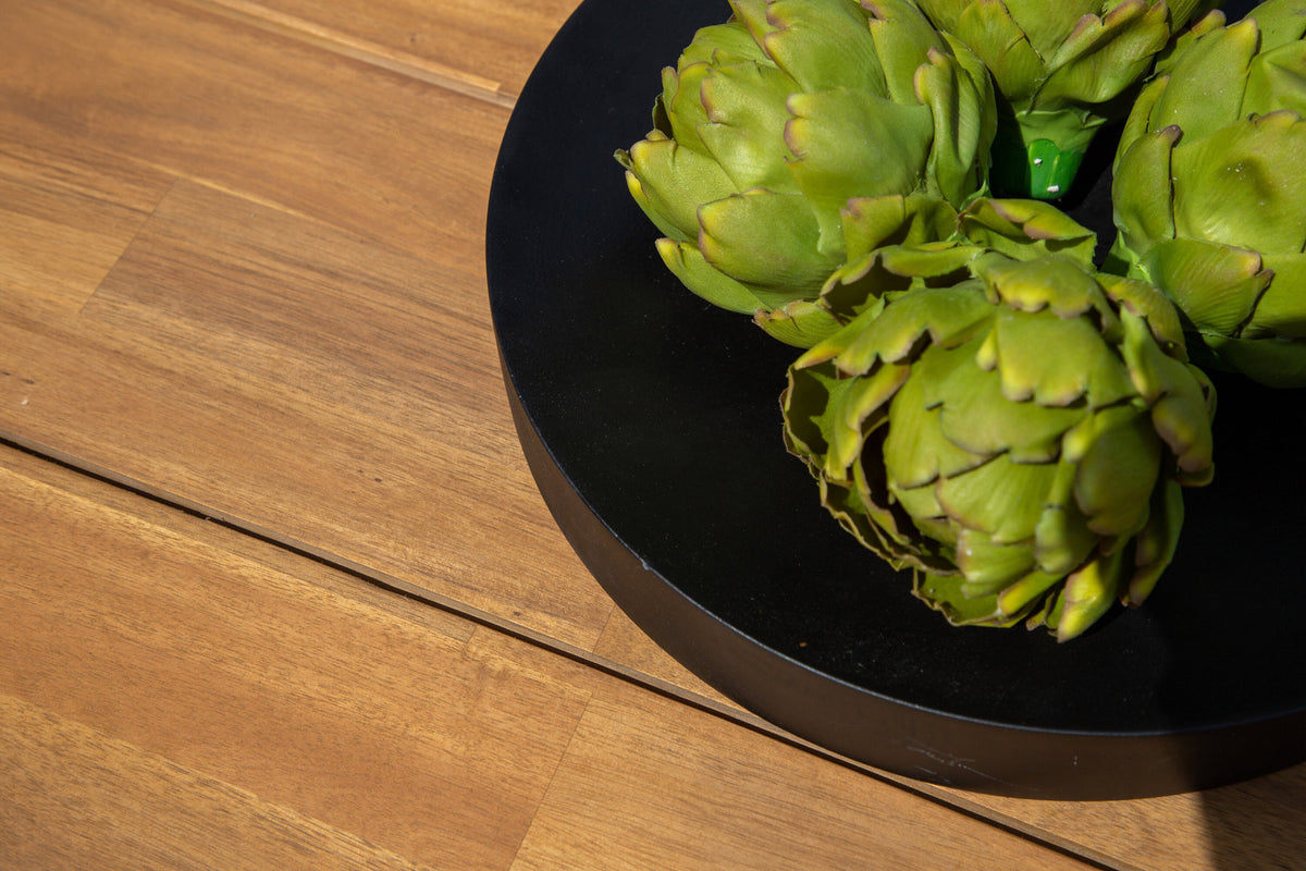 Julian Gartentisch in Natur präsentiert im Onlineshop von KAQTU Design AG. Gartentisch ist von Venture Home