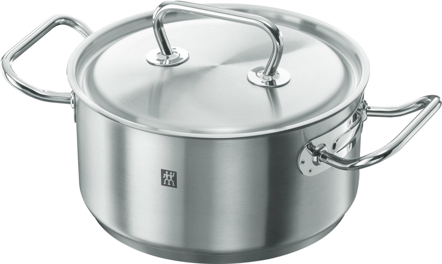 Hochwertiges 4-teiliges Kochtopfset von Zwilling Twin Classic, ideal für anspruchsvolles Kochen und ansprechende Präsentation in der Küche.
