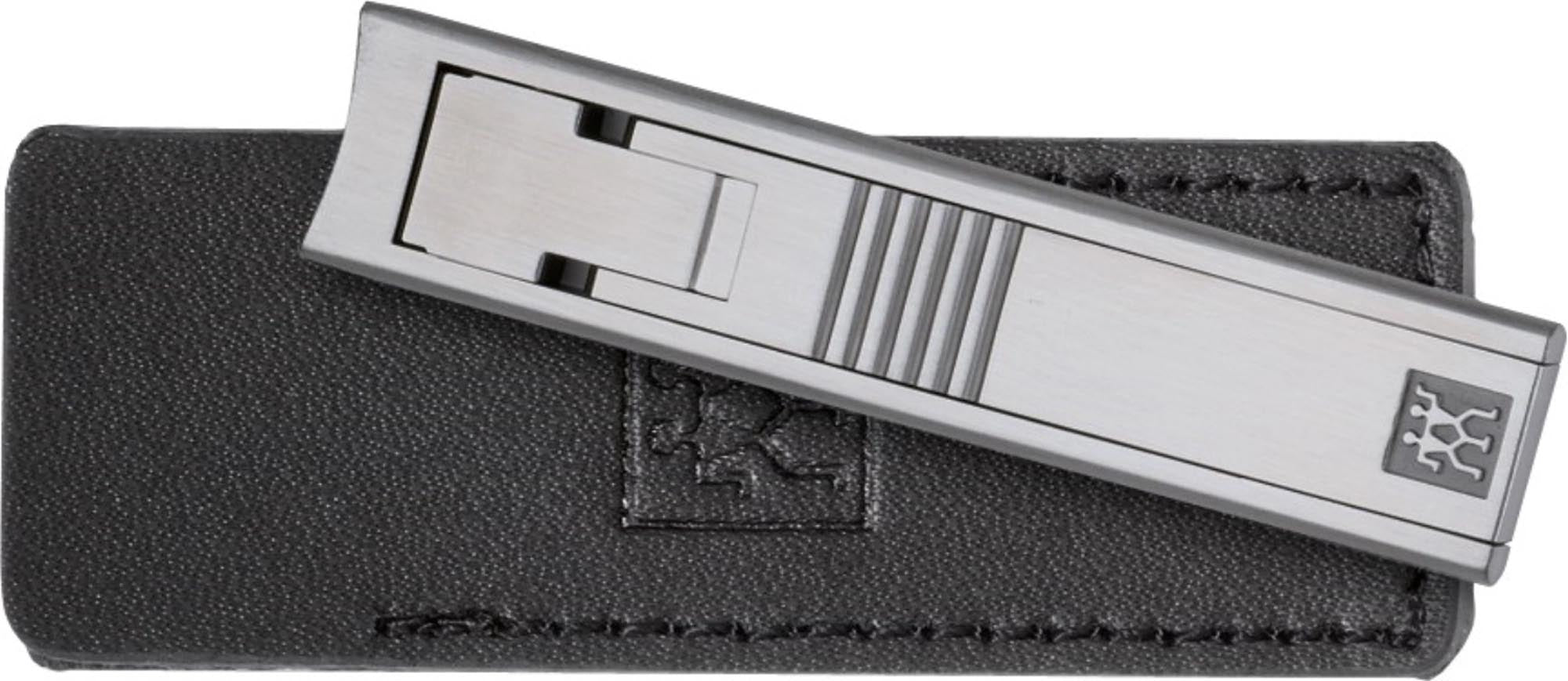 TWIN S Nagelknipser von Zwilling Beauty: eleganter, ergonomischer Nagelknipser im Lederetui, 60 mm, aus hochwertigem Edelstahl für präzise Nagelpflege.