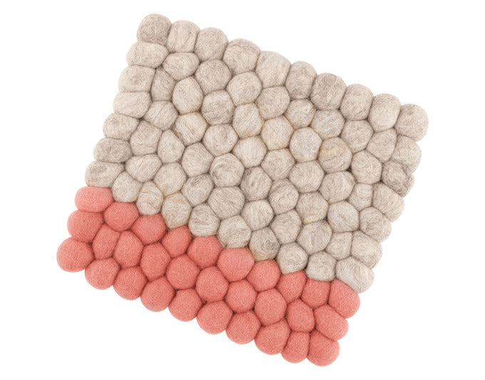 CILIO Untersetzer Lana Due grau-weiss 21x21 cm in  präsentiert im Onlineshop von KAQTU Design AG. Pfannenuntersatz ist von CILIO