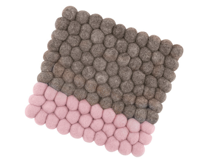 CILIO Untersetzer Lana Due grau-weiss 21x21 cm in  präsentiert im Onlineshop von KAQTU Design AG. Pfannenuntersatz ist von CILIO