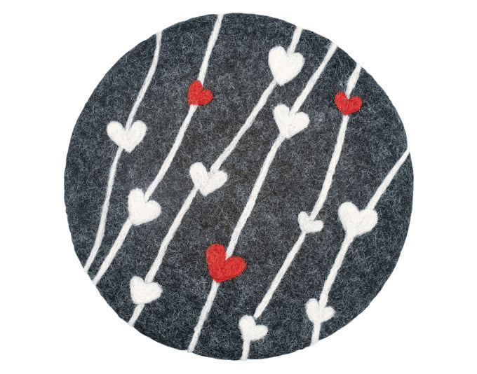 CILIO Untersetzer Lana Love grau weiss ø 21 cm in  präsentiert im Onlineshop von KAQTU Design AG. Pfannenuntersatz ist von CILIO