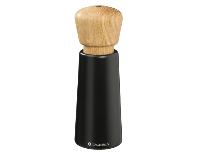 ZASSENHAUS Pfeffermühle Norderney Eiche schwarz 18x6.2 cm in  präsentiert im Onlineshop von KAQTU Design AG. Salz & Pfeffer ist von ZASSENHAUS