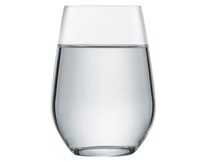 Elegante Allroundgläser von SCHOTT ZWIESEL, ideal für jeden Anlass. Set mit 4 Gläsern, robust und stilvoll.